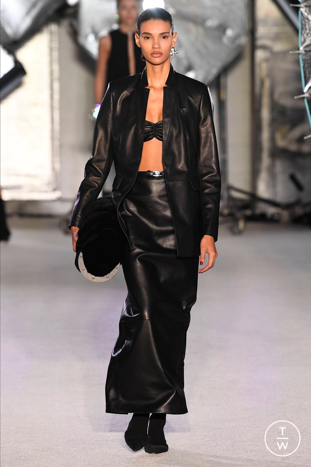 Fashion Week New York Fall/Winter 2023 look 4 de la collection Brandon Maxwell womenswear