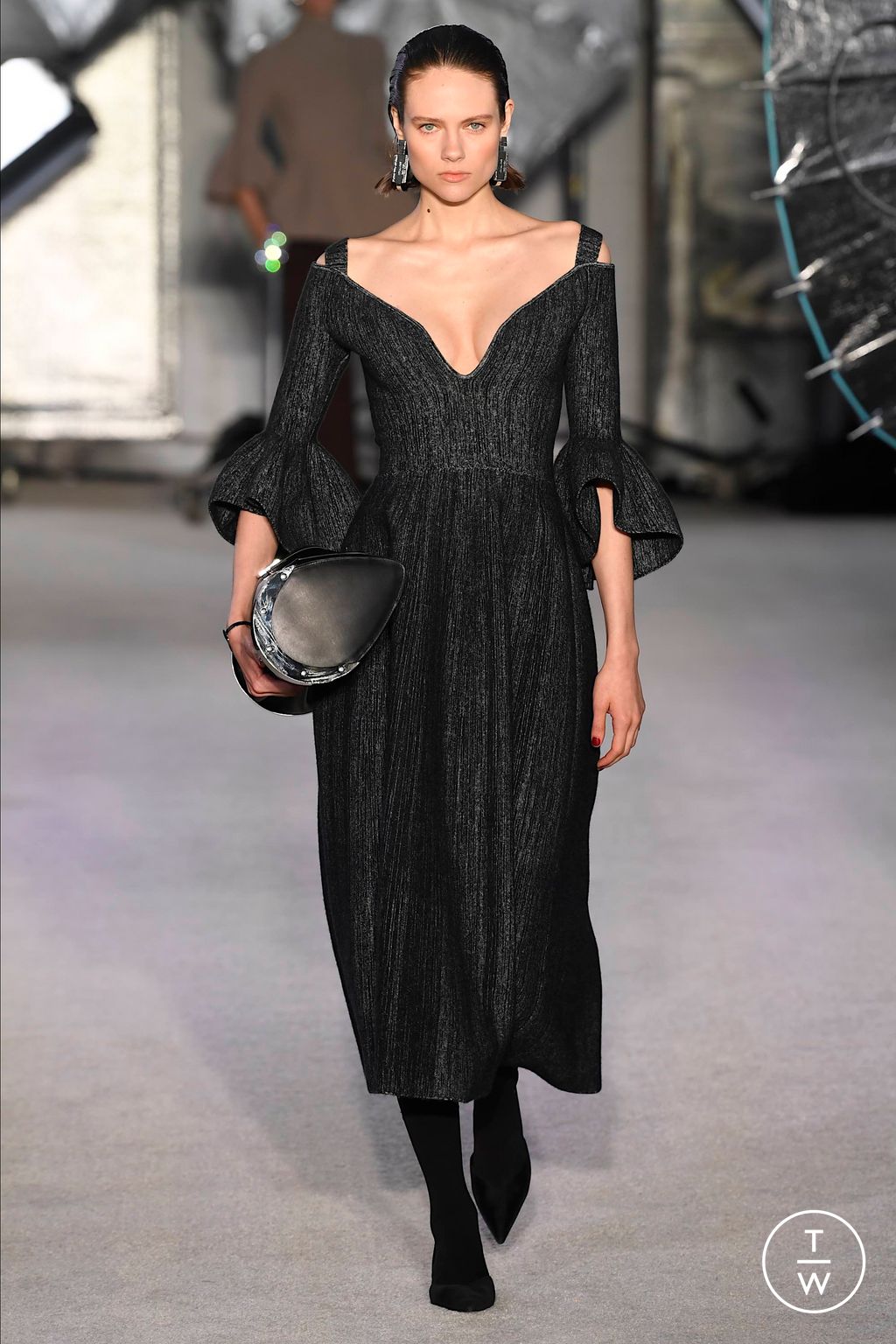 Fashion Week New York Fall/Winter 2023 look 11 de la collection Brandon Maxwell womenswear