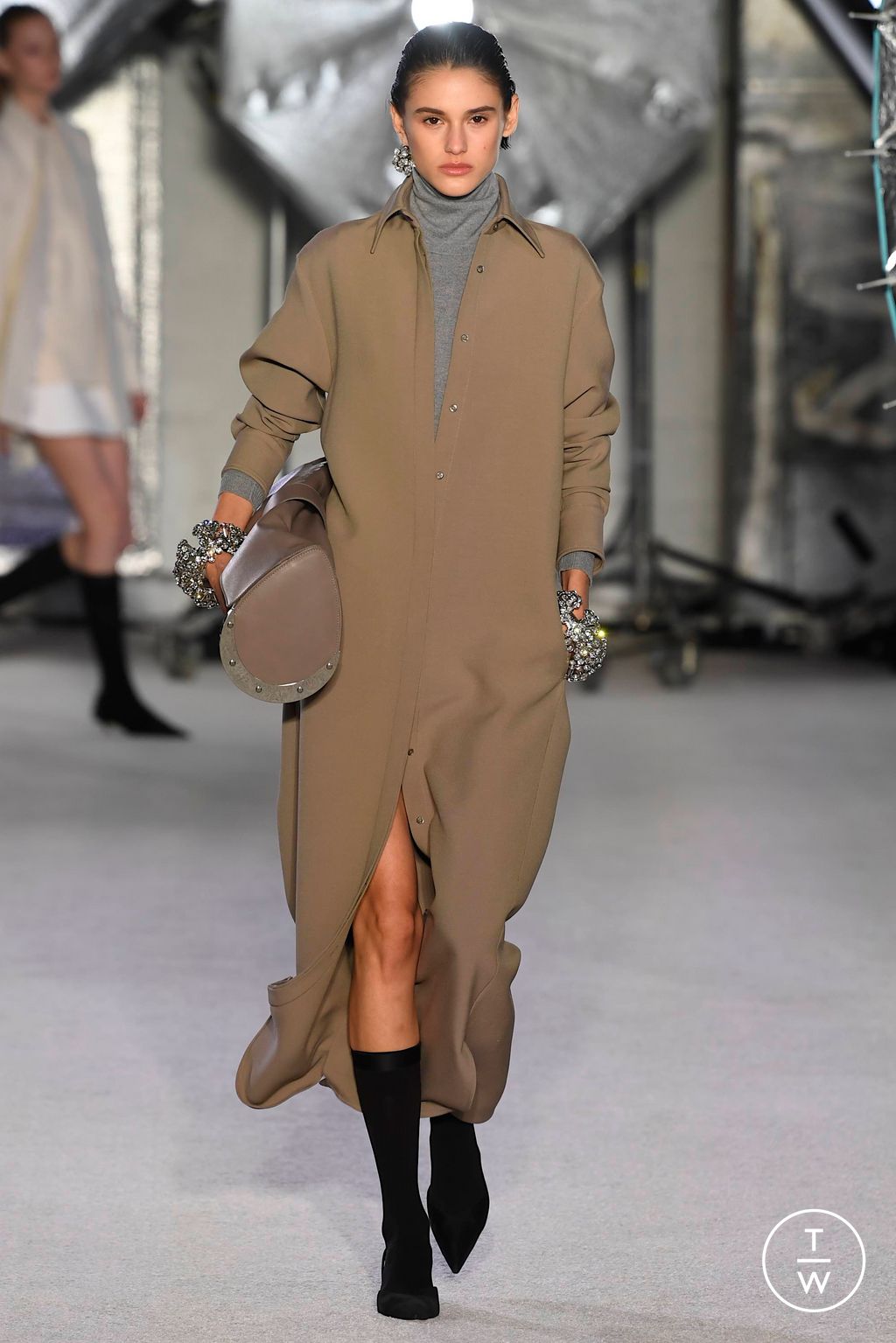 Fashion Week New York Fall/Winter 2023 look 19 de la collection Brandon Maxwell womenswear