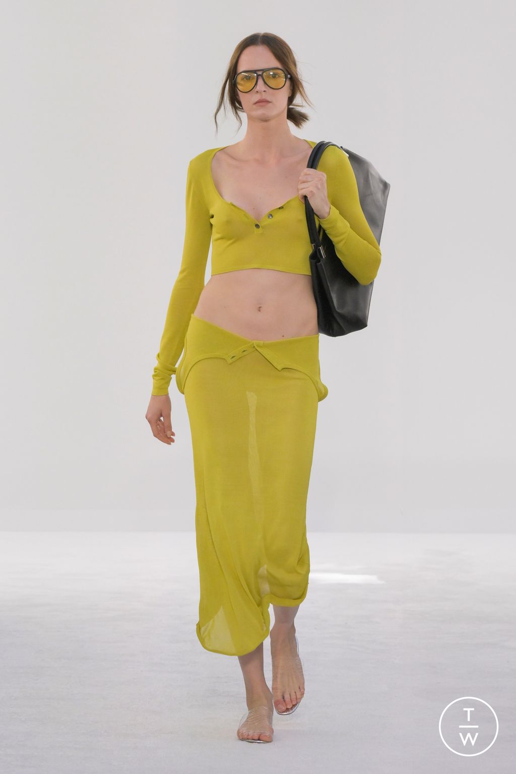 Fashion Week New York Spring/Summer 2025 look 14 from the Brandon Maxwell collection 女装