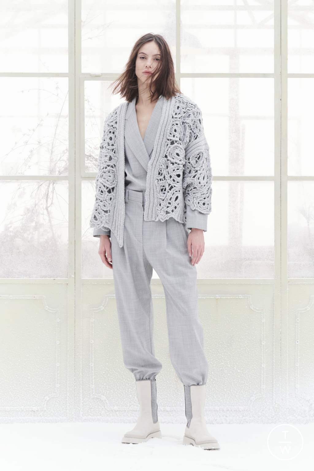 Fashion Week Milan Fall/Winter 2021 look 1 de la collection Brunello Cucinelli womenswear