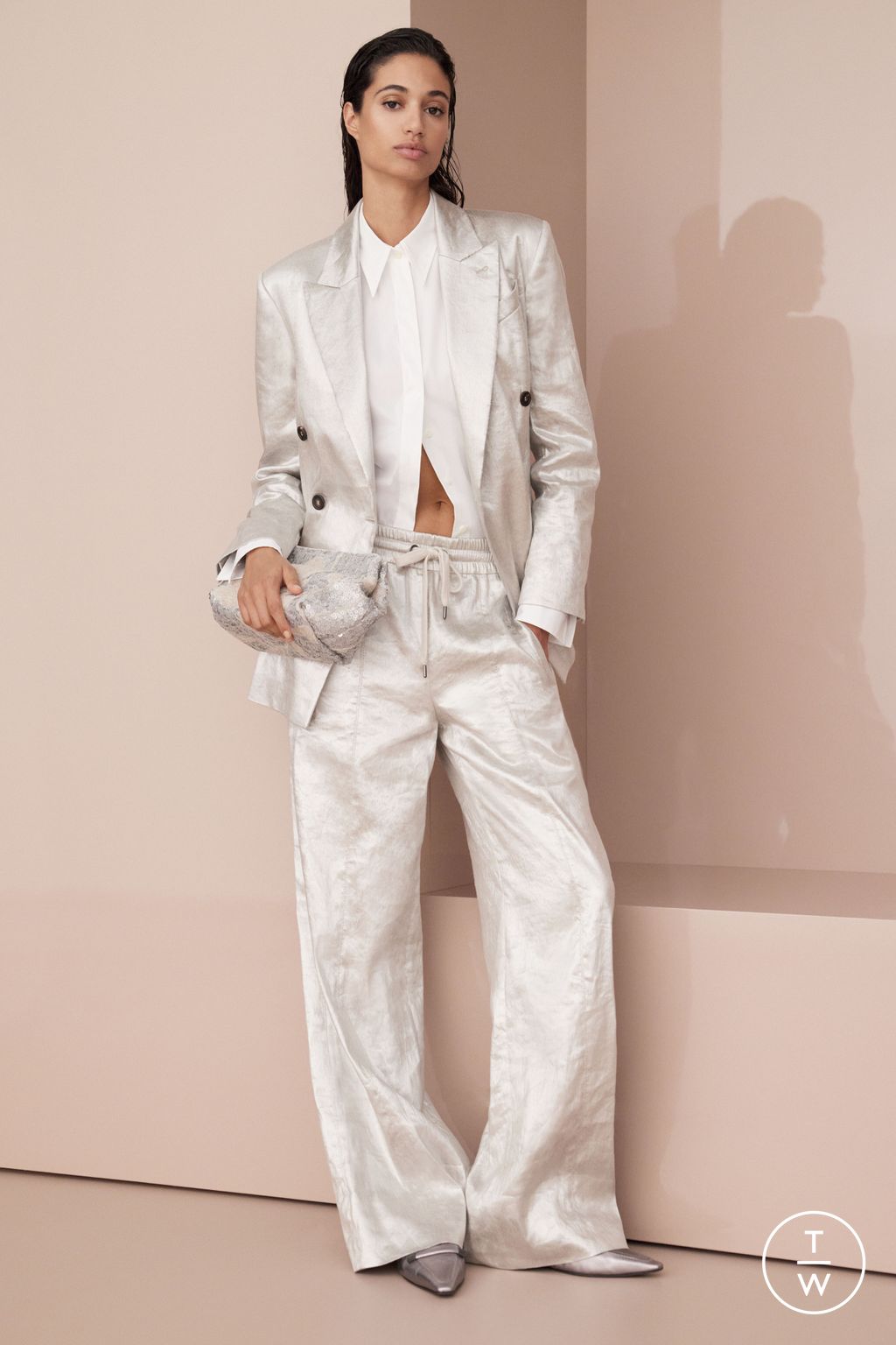 Fashion Week Milan Spring/Summer 2024 look 39 from the Brunello Cucinelli collection womenswear