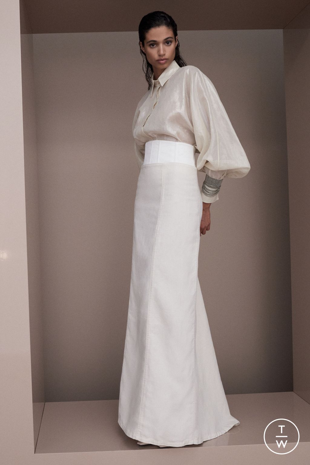 Fashion Week Milan Spring/Summer 2024 look 41 from the Brunello Cucinelli collection womenswear