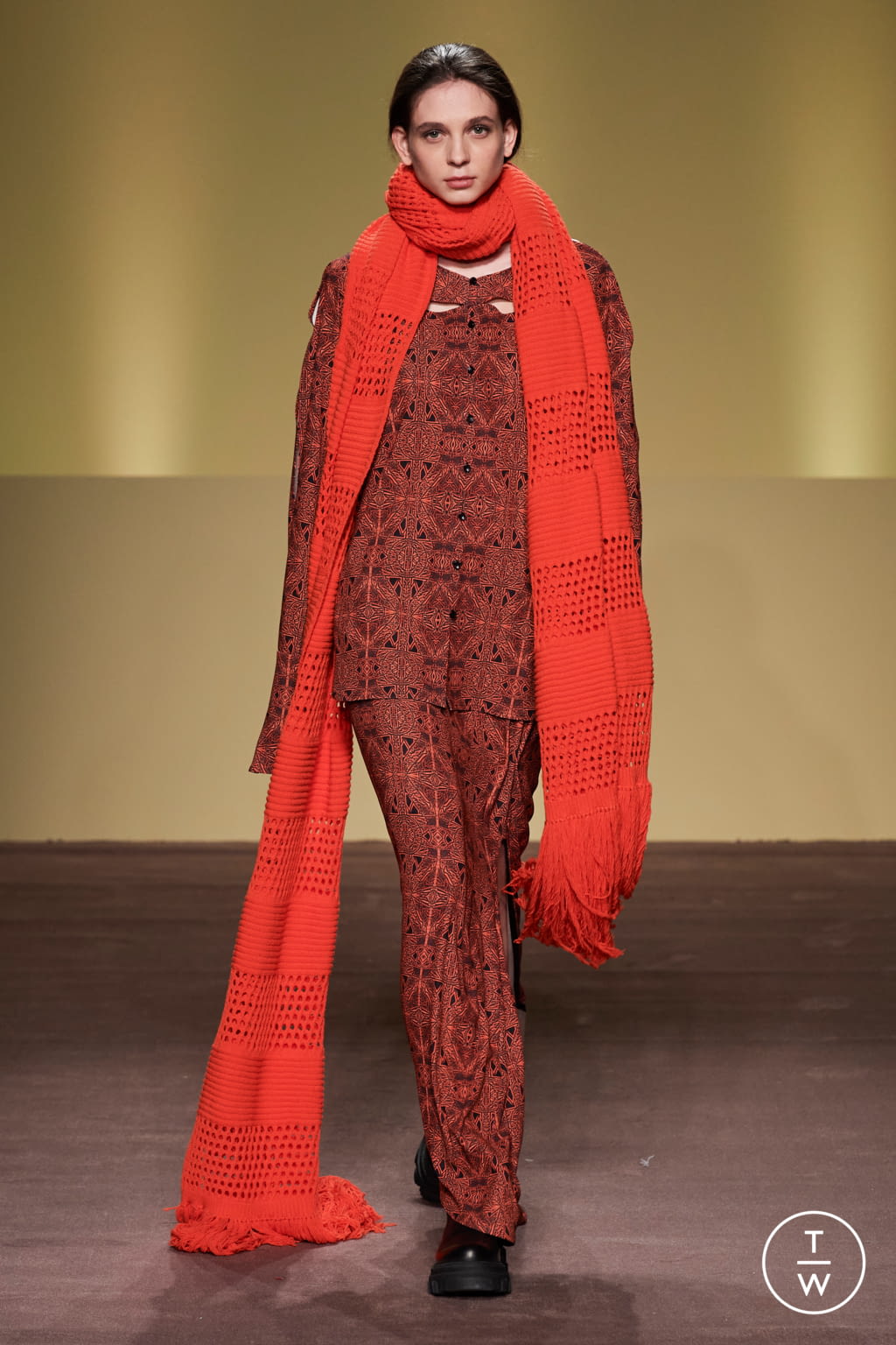 Fashion Week Milan Fall/Winter 2021 look 38 from the BUDAPEST SELECT collection womenswear