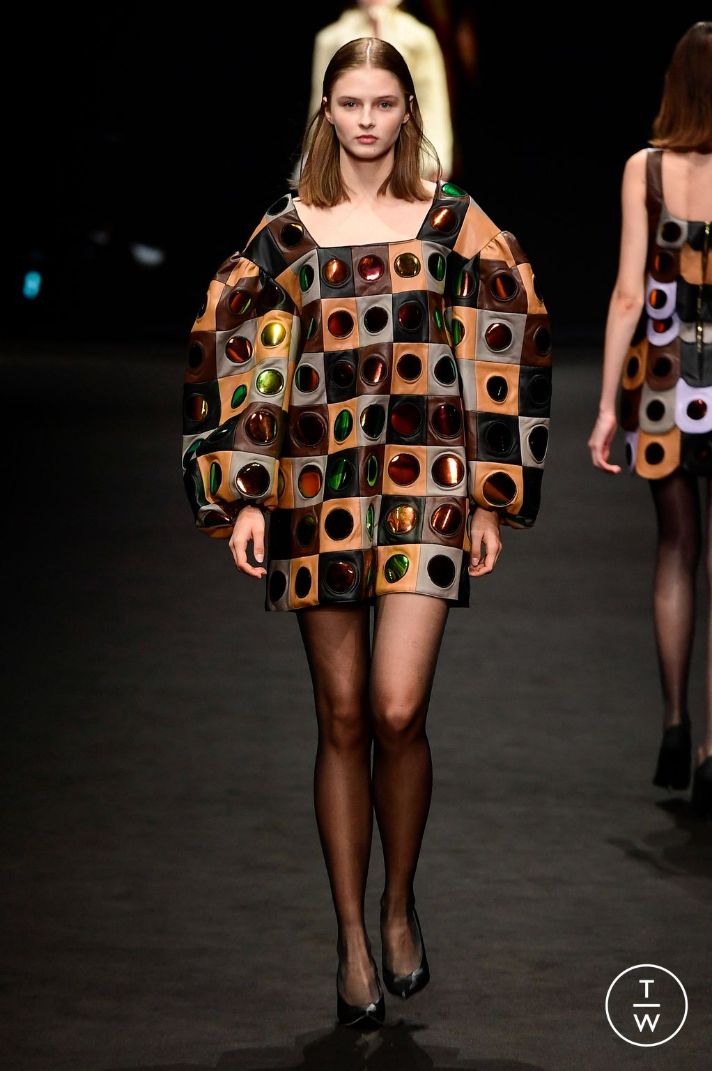 Fashion Week Milan Fall/Winter 2023 look 43 from the BUDAPEST SELECT collection womenswear
