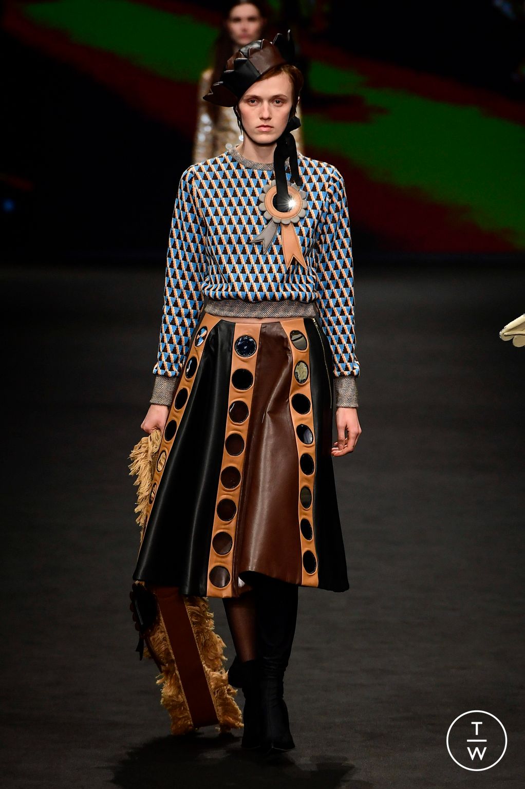 Fashion Week Milan Fall/Winter 2023 look 48 from the BUDAPEST SELECT collection womenswear