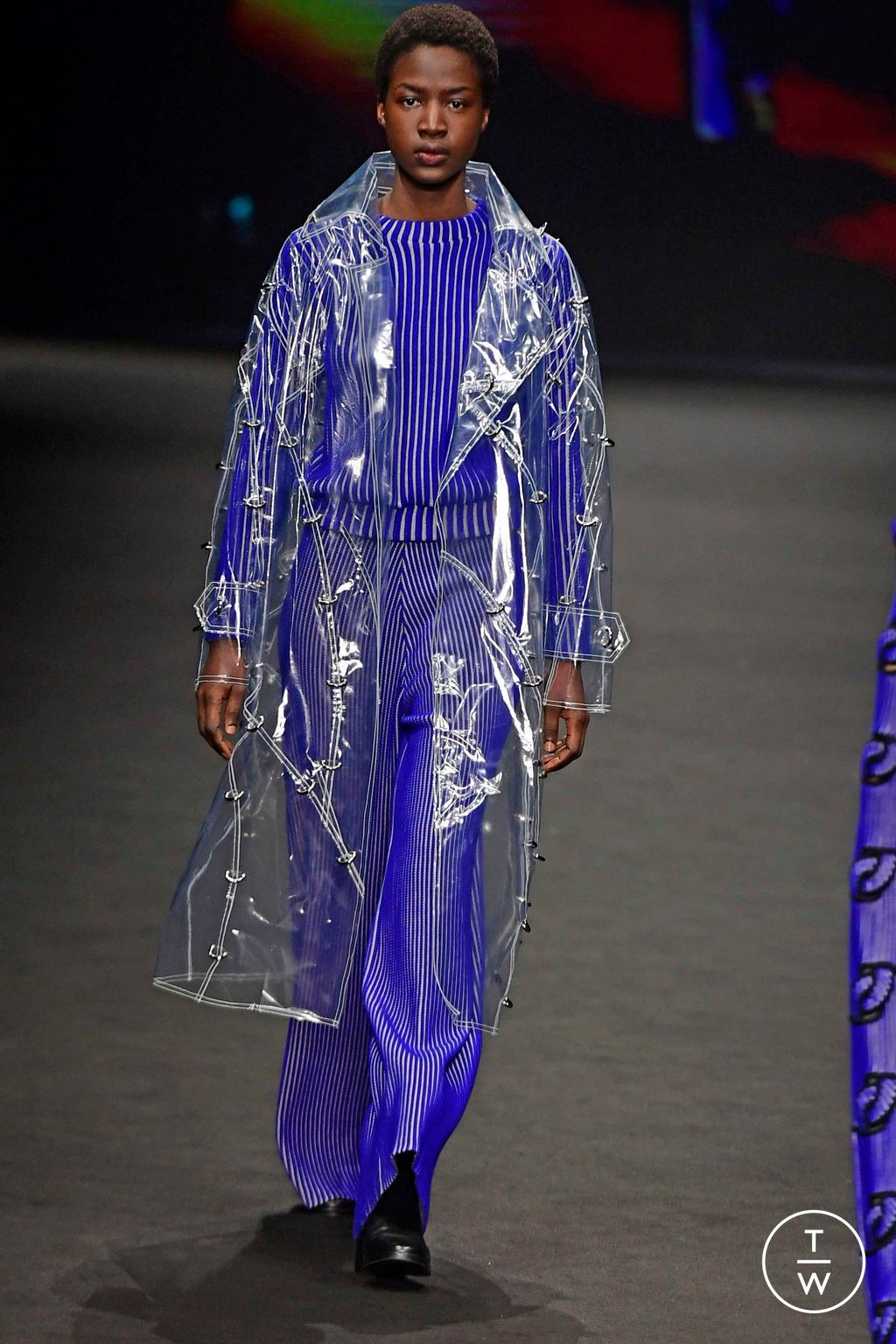 Fashion Week Milan Fall/Winter 2023 look 25 de la collection BUDAPEST SELECT womenswear