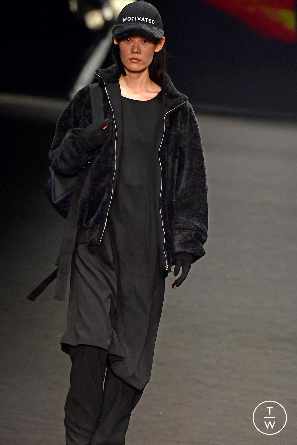 Fashion Week Milan Fall/Winter 2023 look 36 from the BUDAPEST SELECT collection 女装