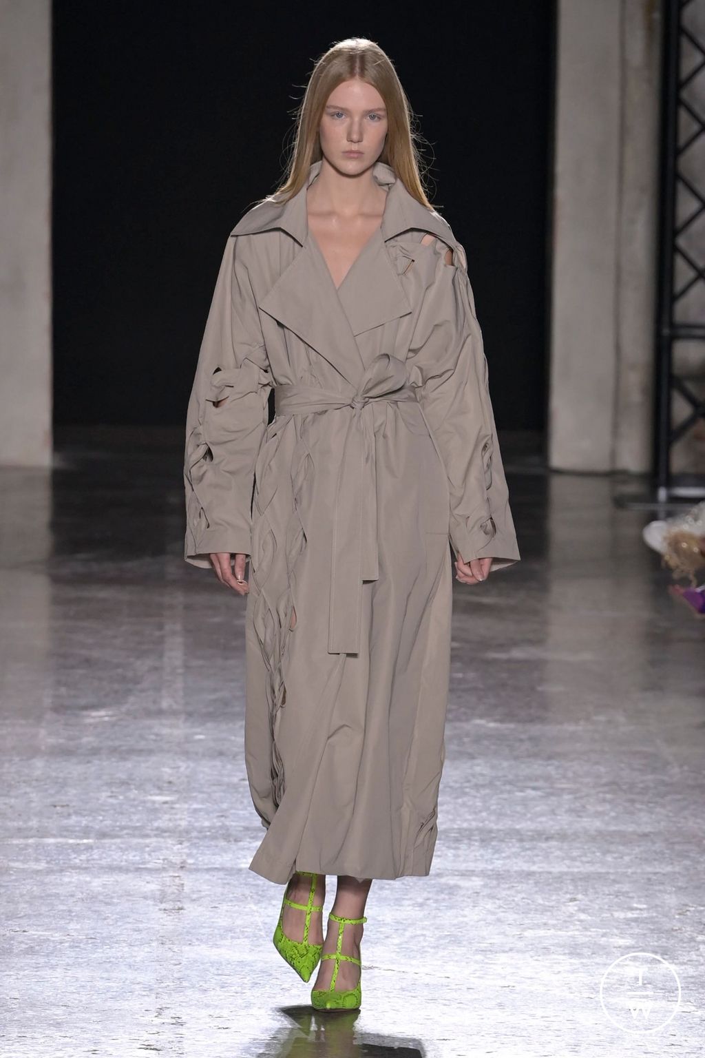 Fashion Week Milan Spring/Summer 2024 look 4 from the BUDAPEST SELECT collection womenswear