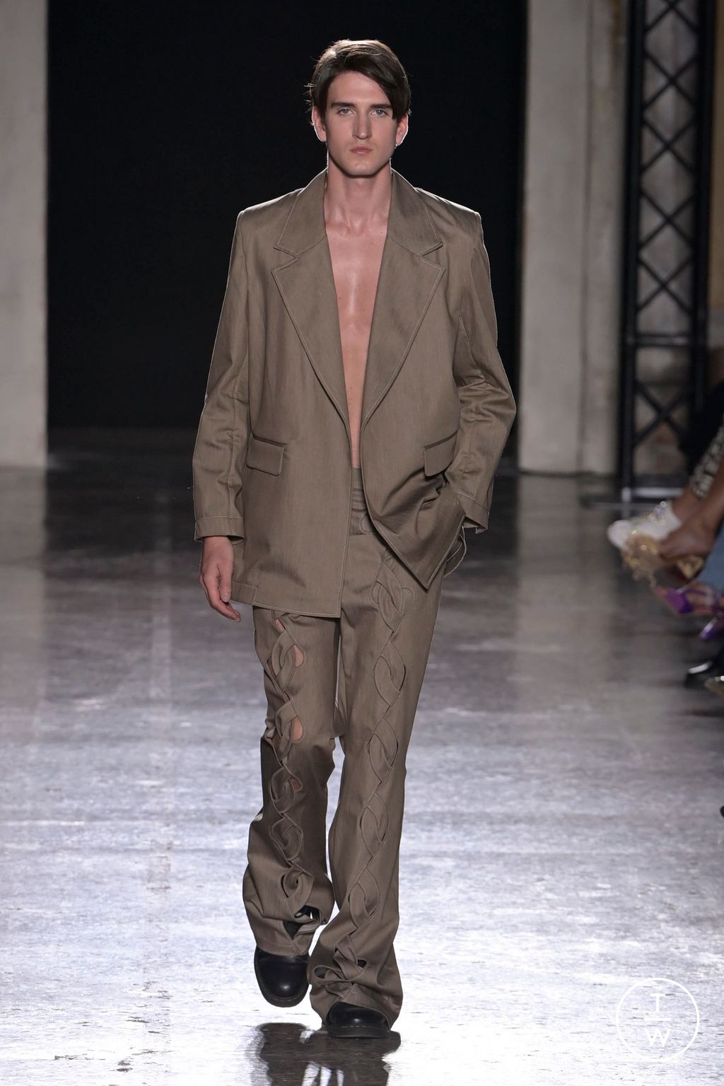 Fashion Week Milan Spring/Summer 2024 look 5 from the BUDAPEST SELECT collection womenswear