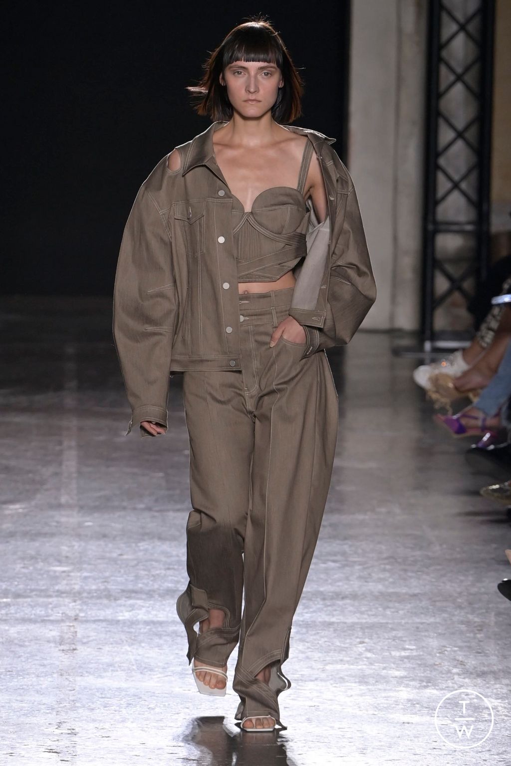 Fashion Week Milan Spring/Summer 2024 look 6 from the BUDAPEST SELECT collection womenswear