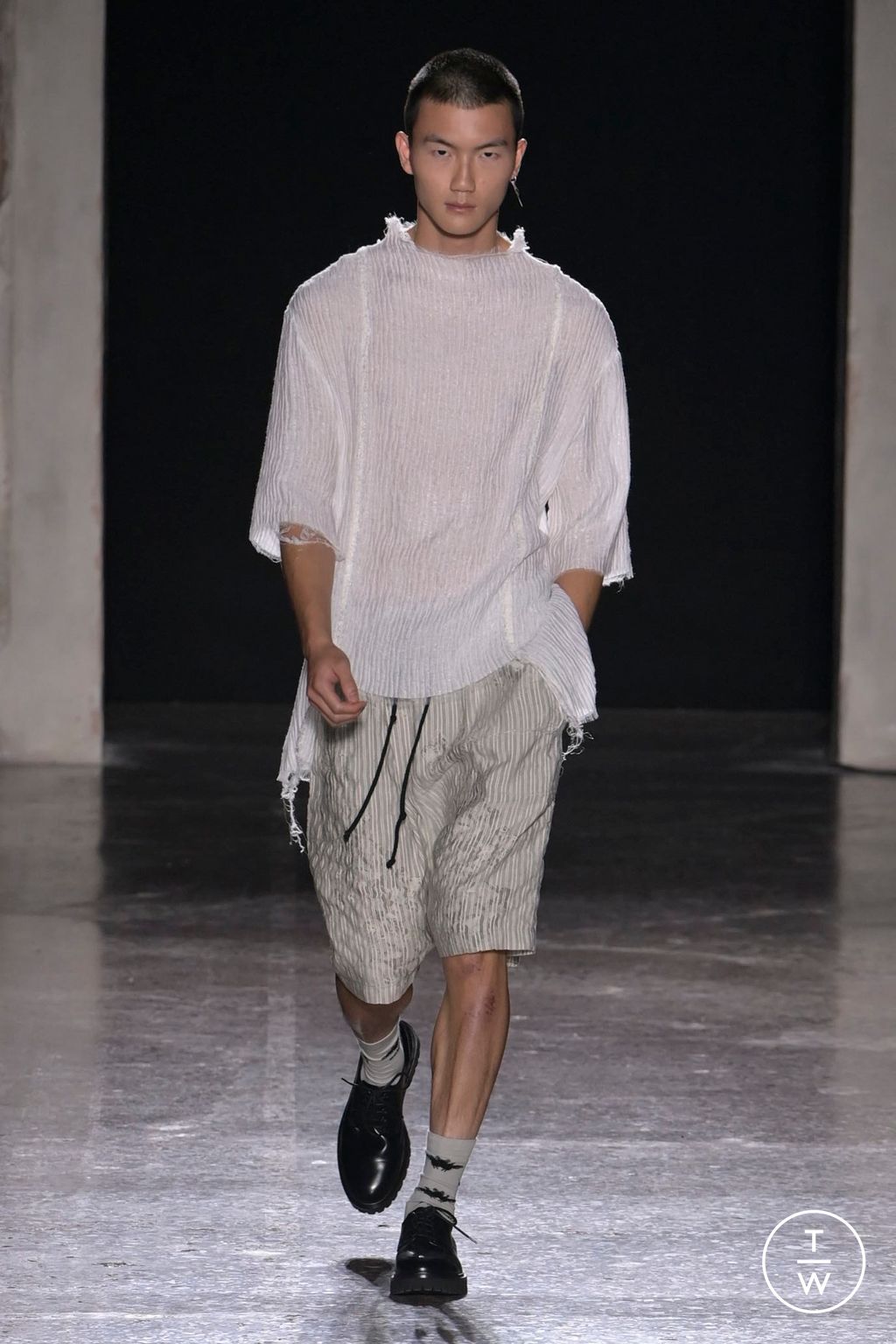 Fashion Week Milan Spring/Summer 2024 look 15 from the BUDAPEST SELECT collection womenswear