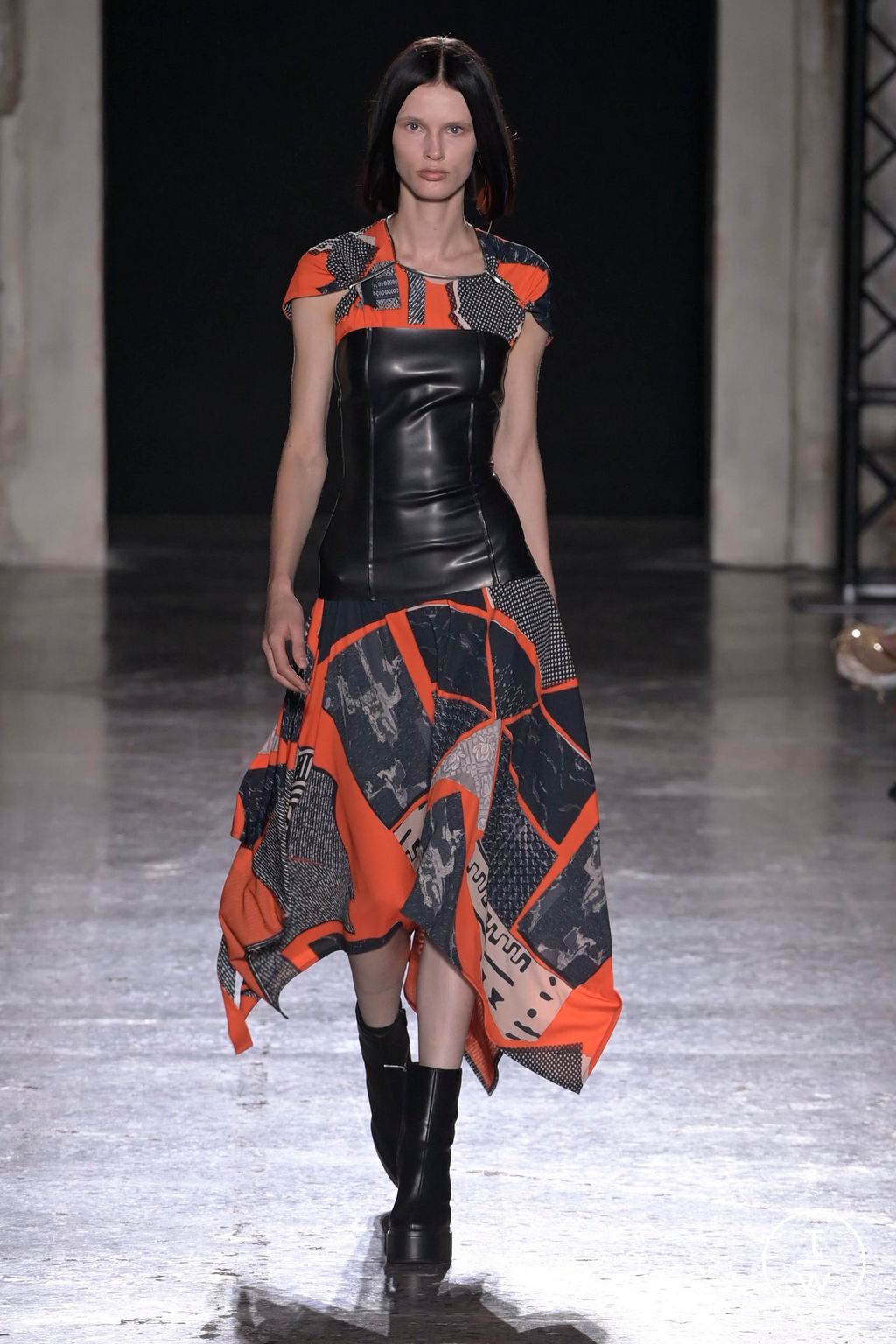 Fashion Week Milan Spring/Summer 2024 look 33 from the BUDAPEST SELECT collection womenswear
