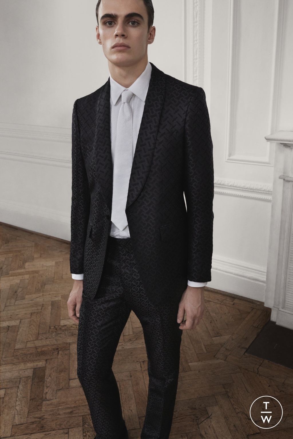 Fashion Week London Pre-Fall 2019 look 10 from the Burberry collection menswear