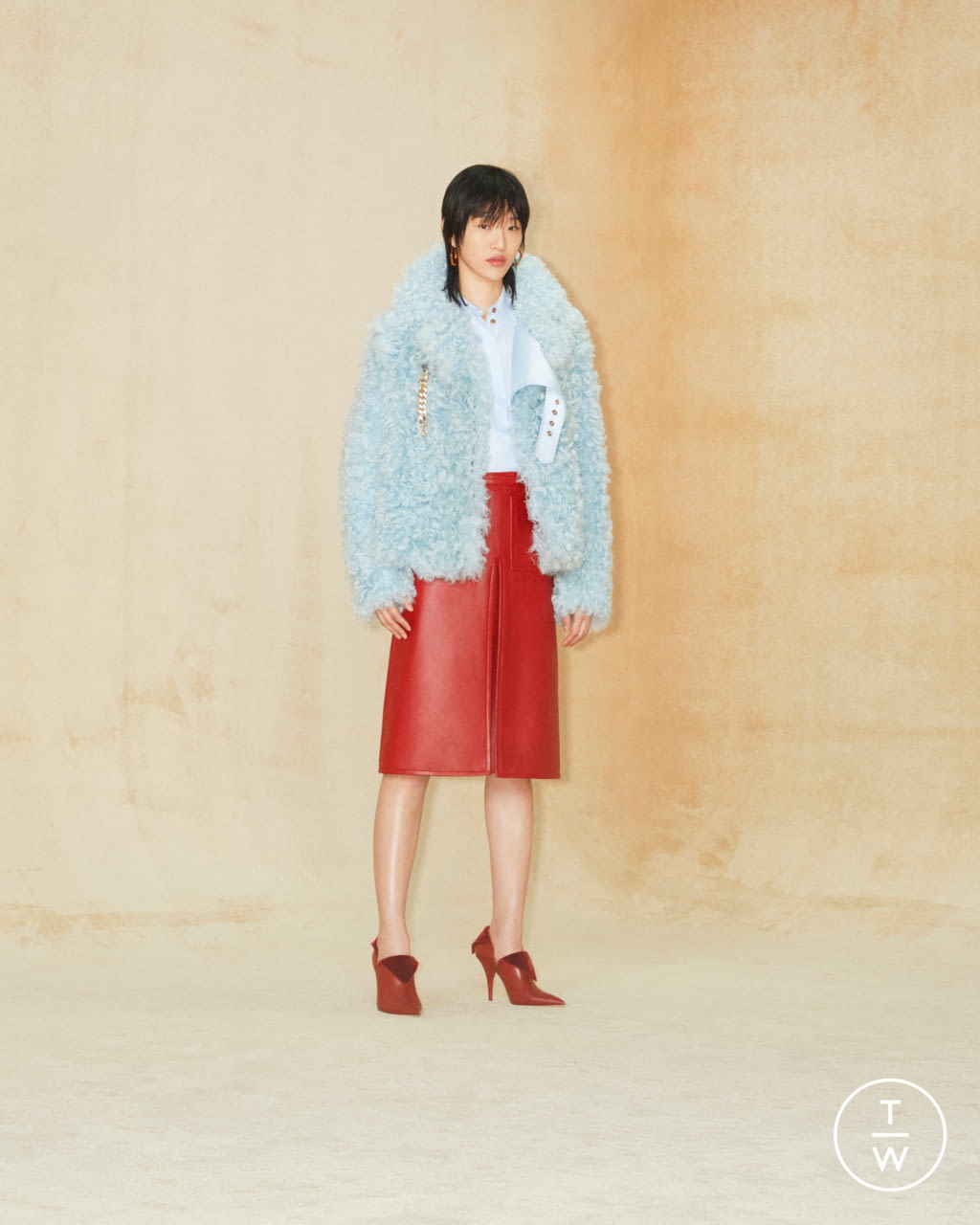Fashion Week London Pre-Fall 2020 look 22 from the Burberry collection womenswear