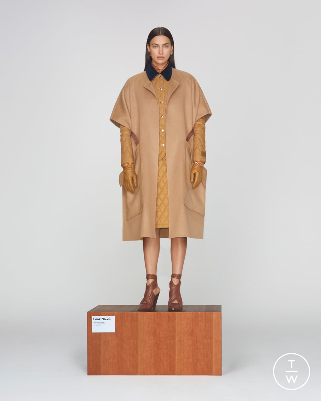 Fashion Week London Pre-Fall 2020 look 23 from the Burberry collection womenswear