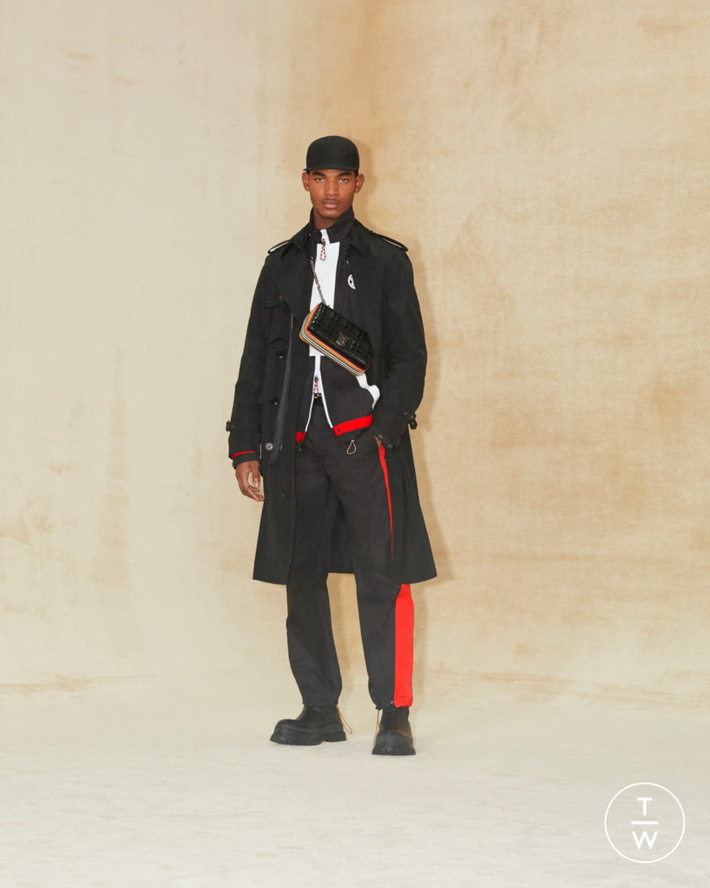 Fashion Week London Pre-Fall 2020 look 44 from the Burberry collection 女装