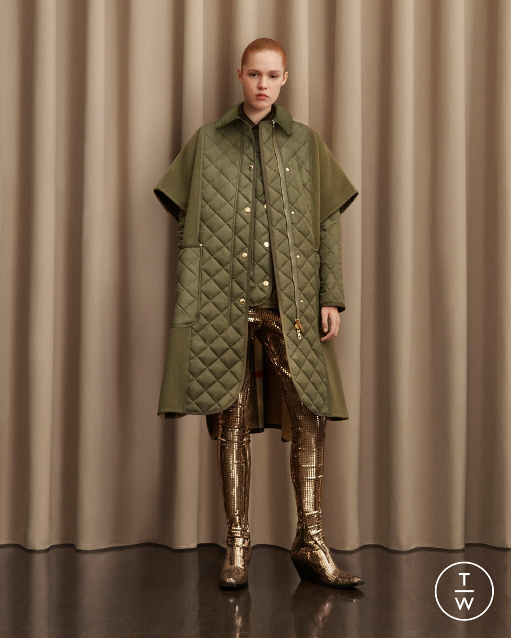 Fashion Week London Pre-Fall 2021 look 4 from the Burberry collection 女装