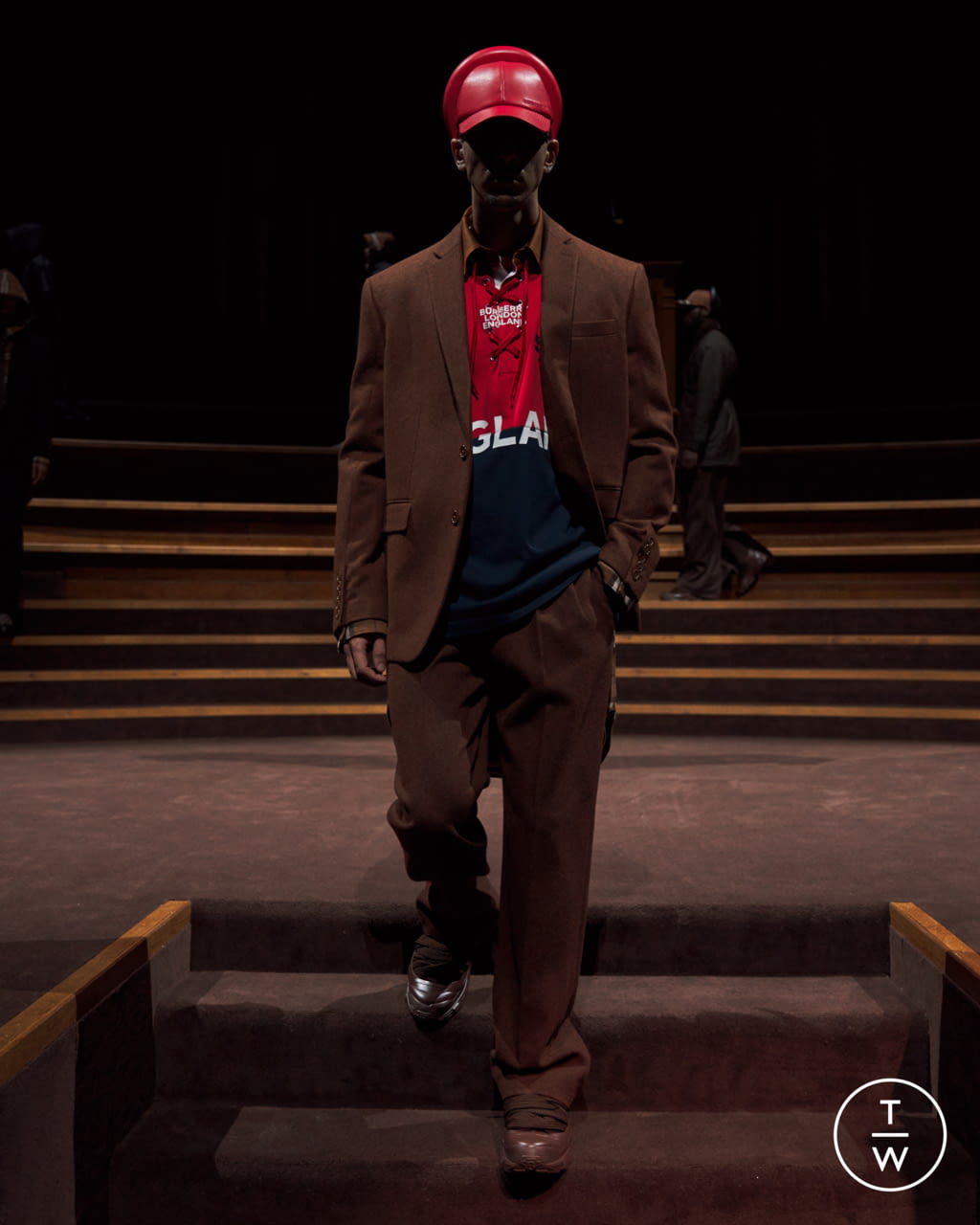 Fashion Week London Fall/Winter 2022 look 18 from the Burberry collection menswear