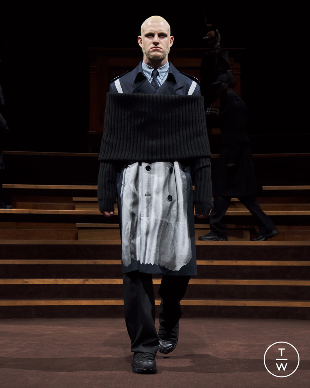 Fashion Week London Fall/Winter 2022 look 34 from the Burberry collection 男装