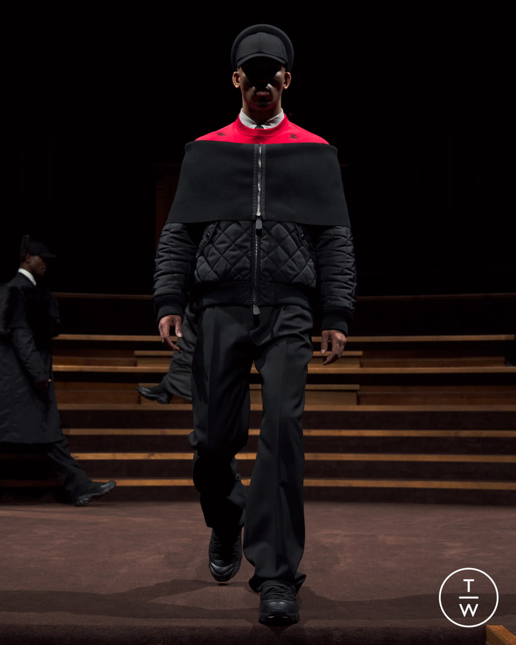 Fashion Week London Fall/Winter 2022 look 37 from the Burberry collection 男装
