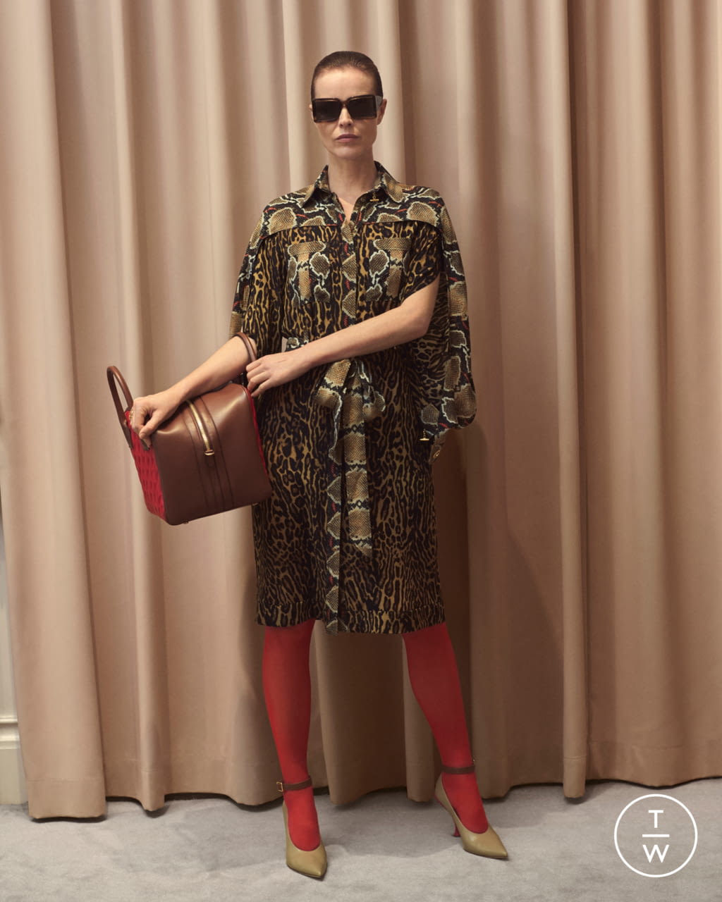 Fashion Week London Resort 2020 look 28 from the Burberry collection 女装