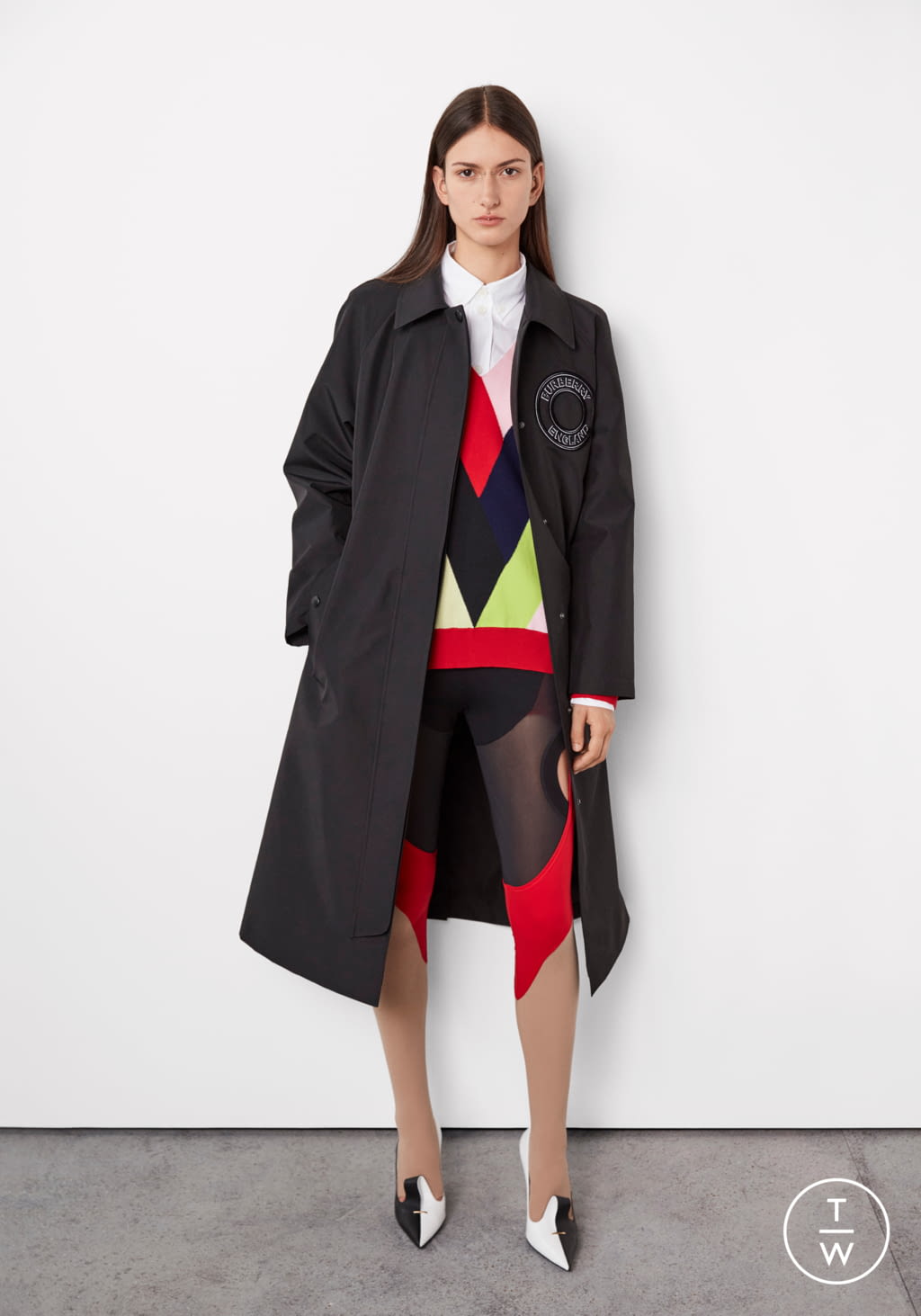 Fashion Week London Resort 2022 look 5 from the Burberry collection womenswear