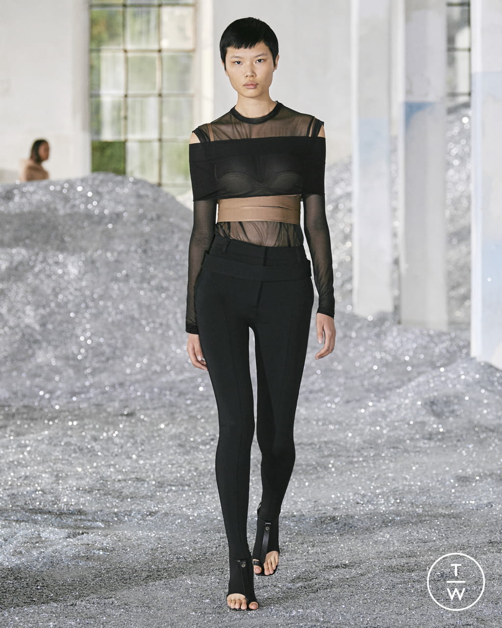 Fashion Week London Spring/Summer 2022 look 55 de la collection Burberry womenswear