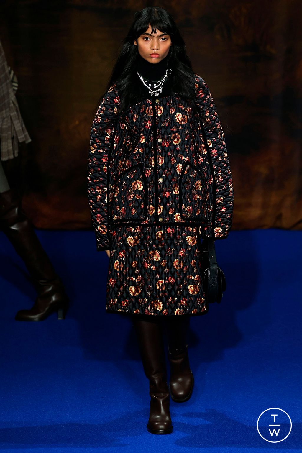 Fashion Week London Fall/Winter 2025 look 7 from the Burberry collection womenswear