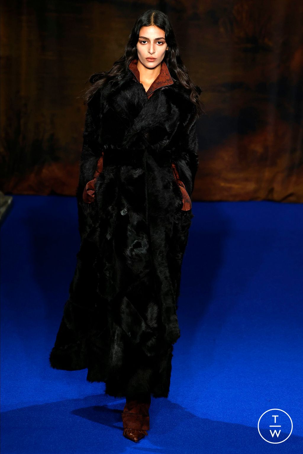 Fashion Week London Fall/Winter 2025 look 31 de la collection Burberry womenswear