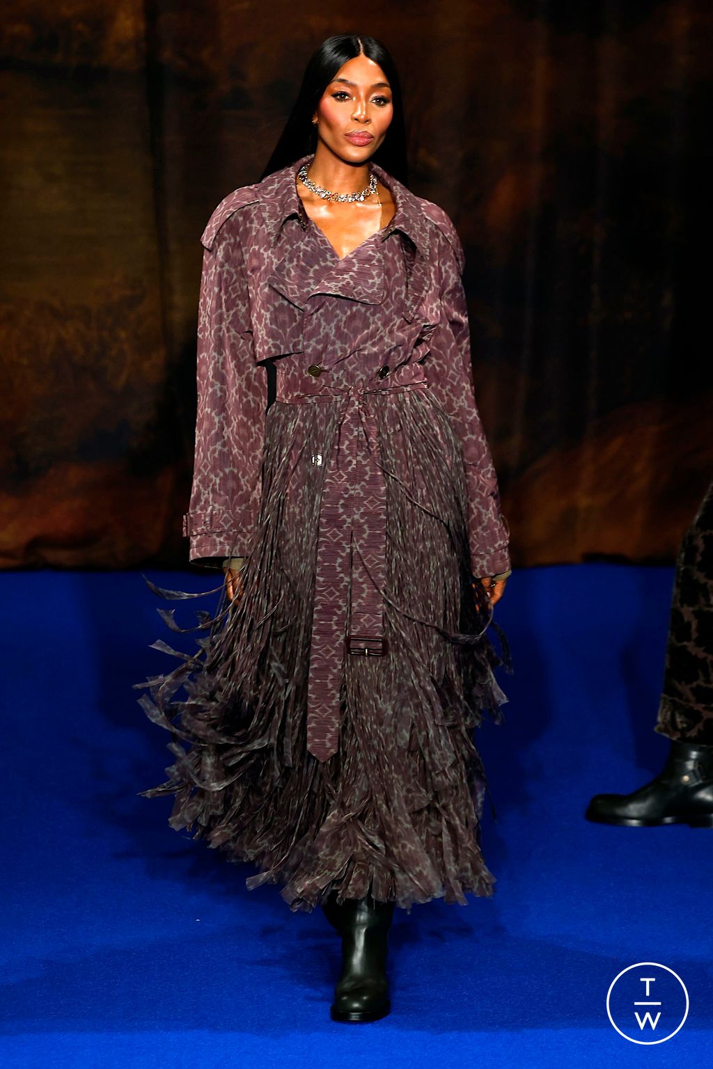 Fashion Week London Fall/Winter 2025 look 46 from the Burberry collection womenswear