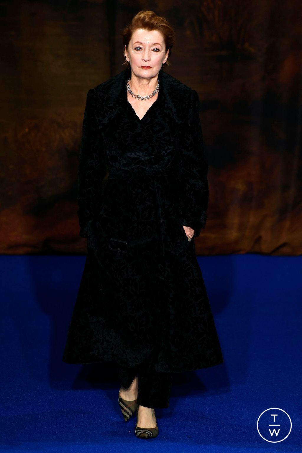 Fashion Week London Fall/Winter 2025 look 47 from the Burberry collection womenswear