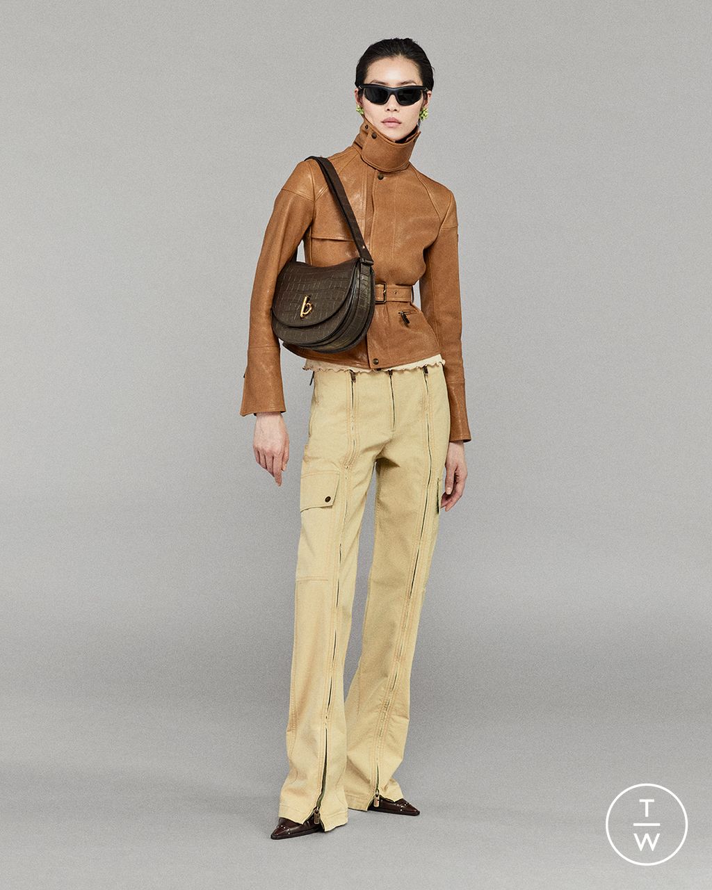 Fashion Week London Resort 2025 look 3 from the Burberry collection 女装