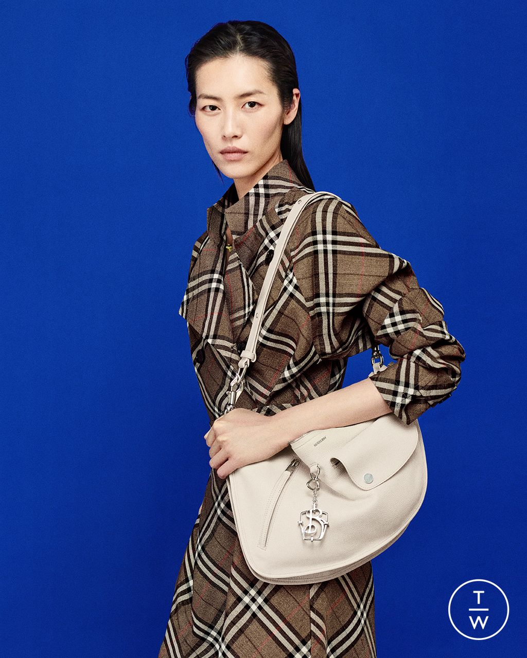 Fashion Week London Resort 2025 look 8 from the Burberry collection womenswear