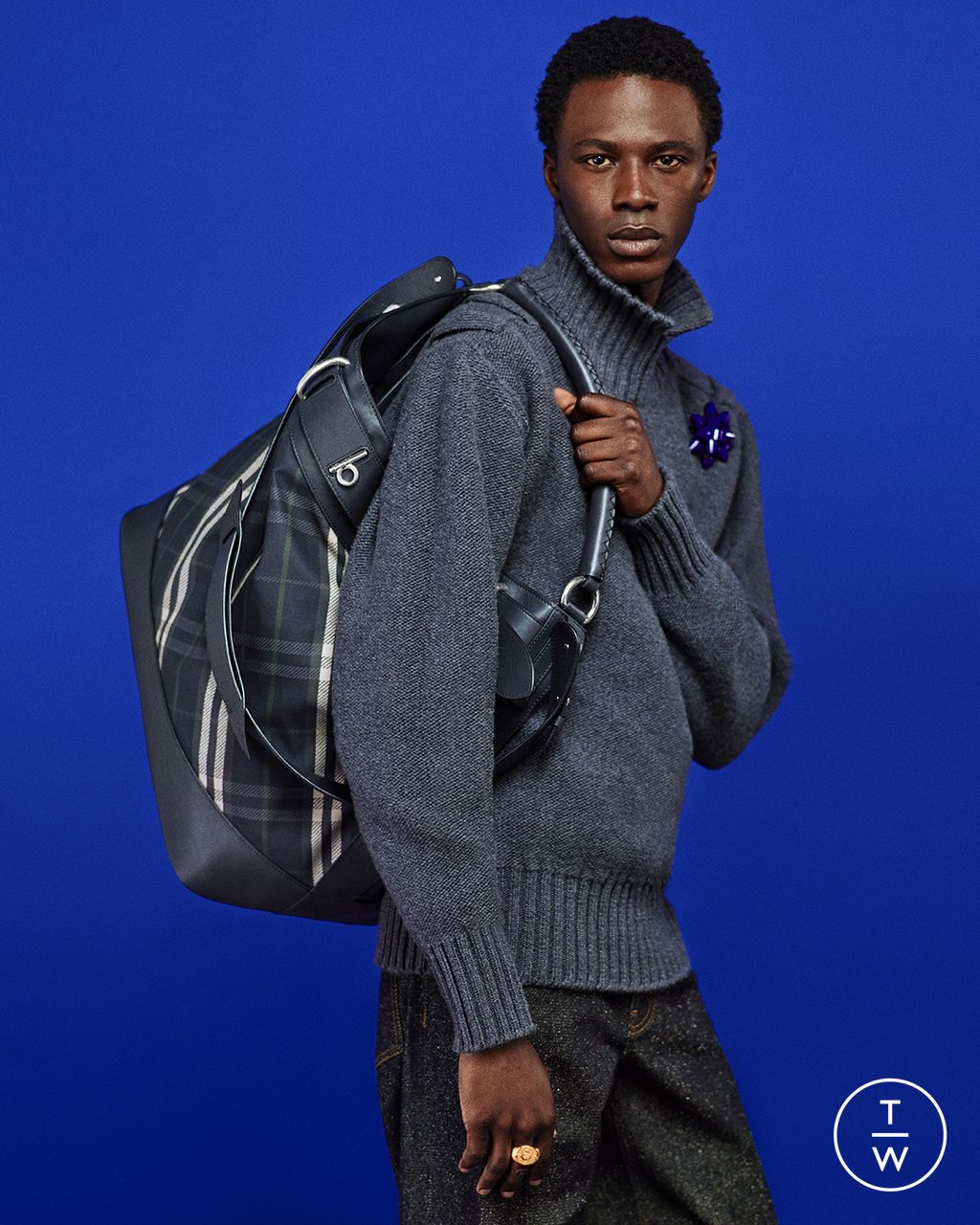 Fashion Week London Resort 2025 look 20 from the Burberry collection womenswear