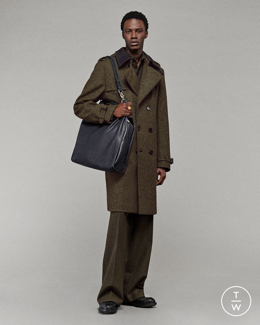 Fashion Week London Resort 2025 look 25 from the Burberry collection womenswear