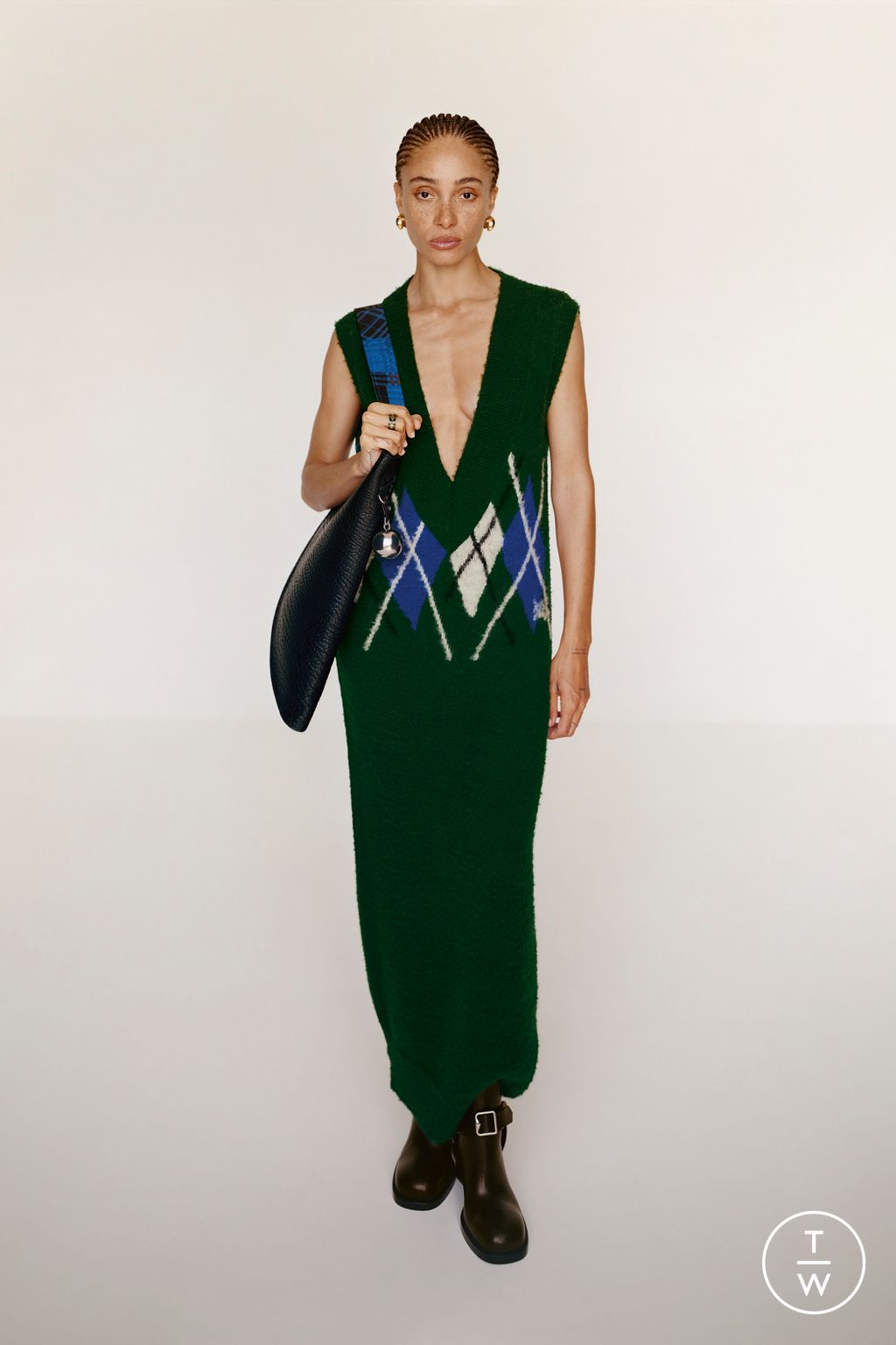 Fashion Week London Resort 2024 look 37 de la collection Burberry womenswear