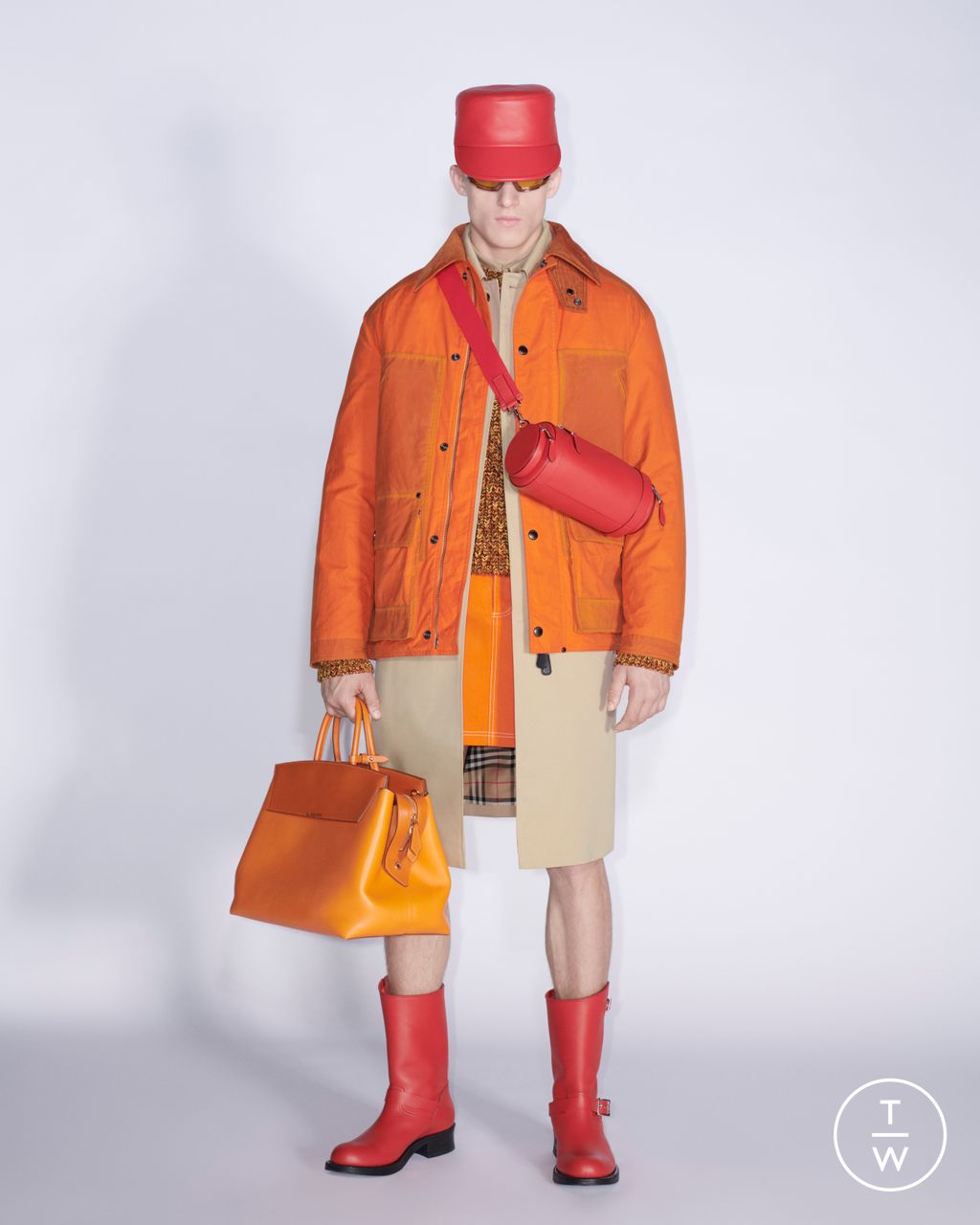 Fashion Week London Resort 2023 look 6 from the Burberry collection womenswear