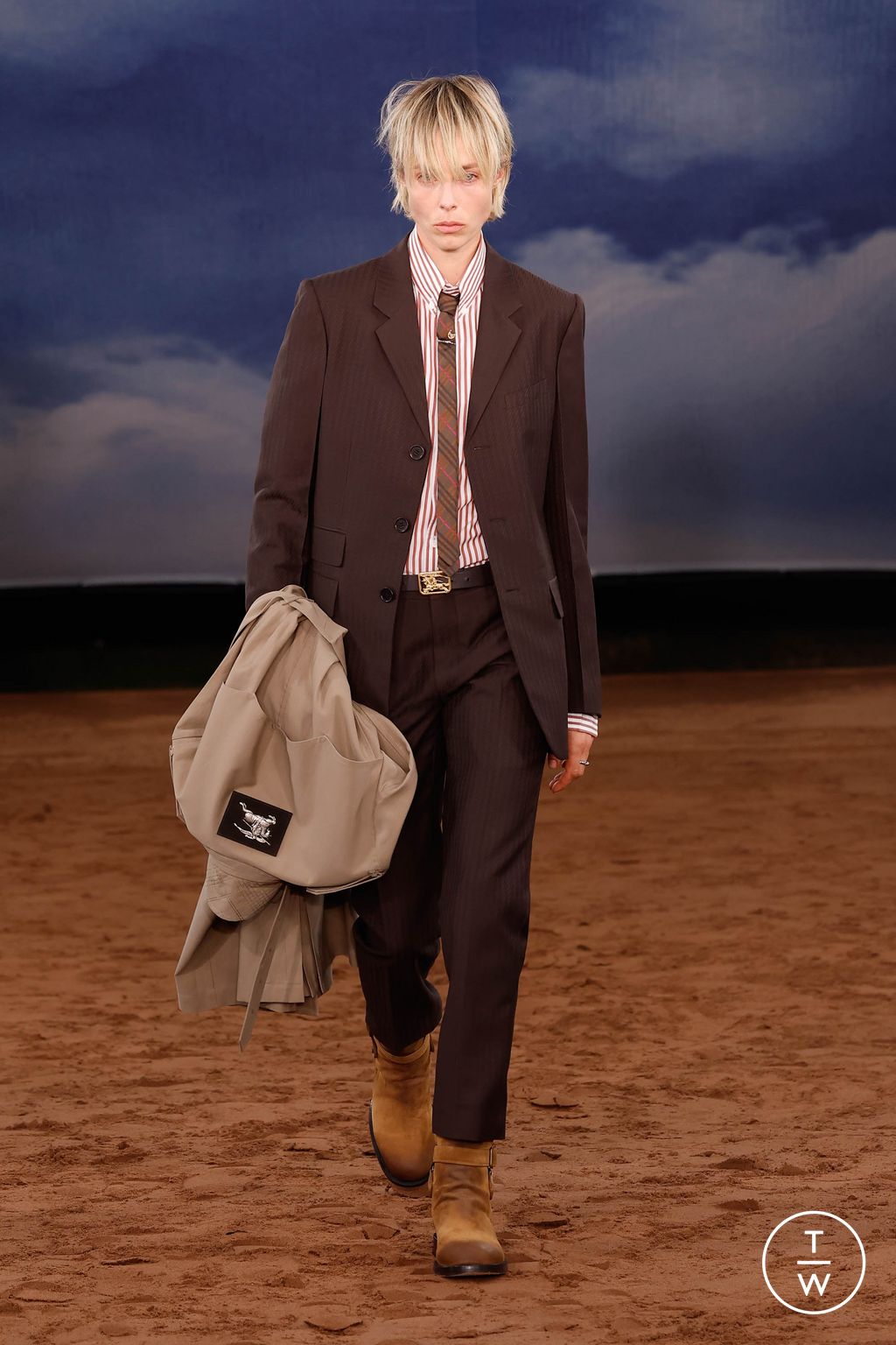 Fashion Week London Spring/Summer 2026 look 12 from the Burberry collection womenswear