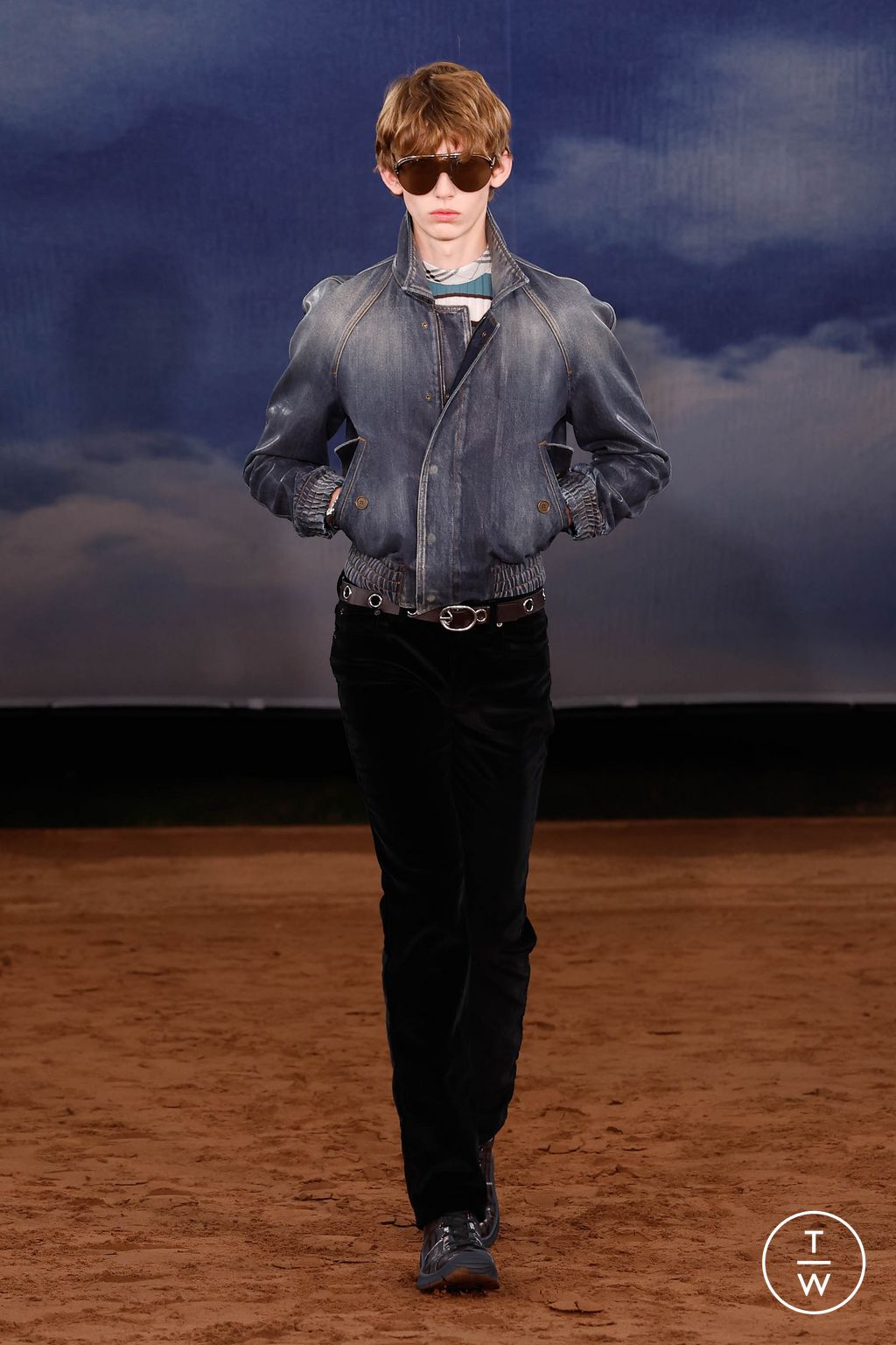 Fashion Week London Spring/Summer 2026 look 20 de la collection Burberry womenswear