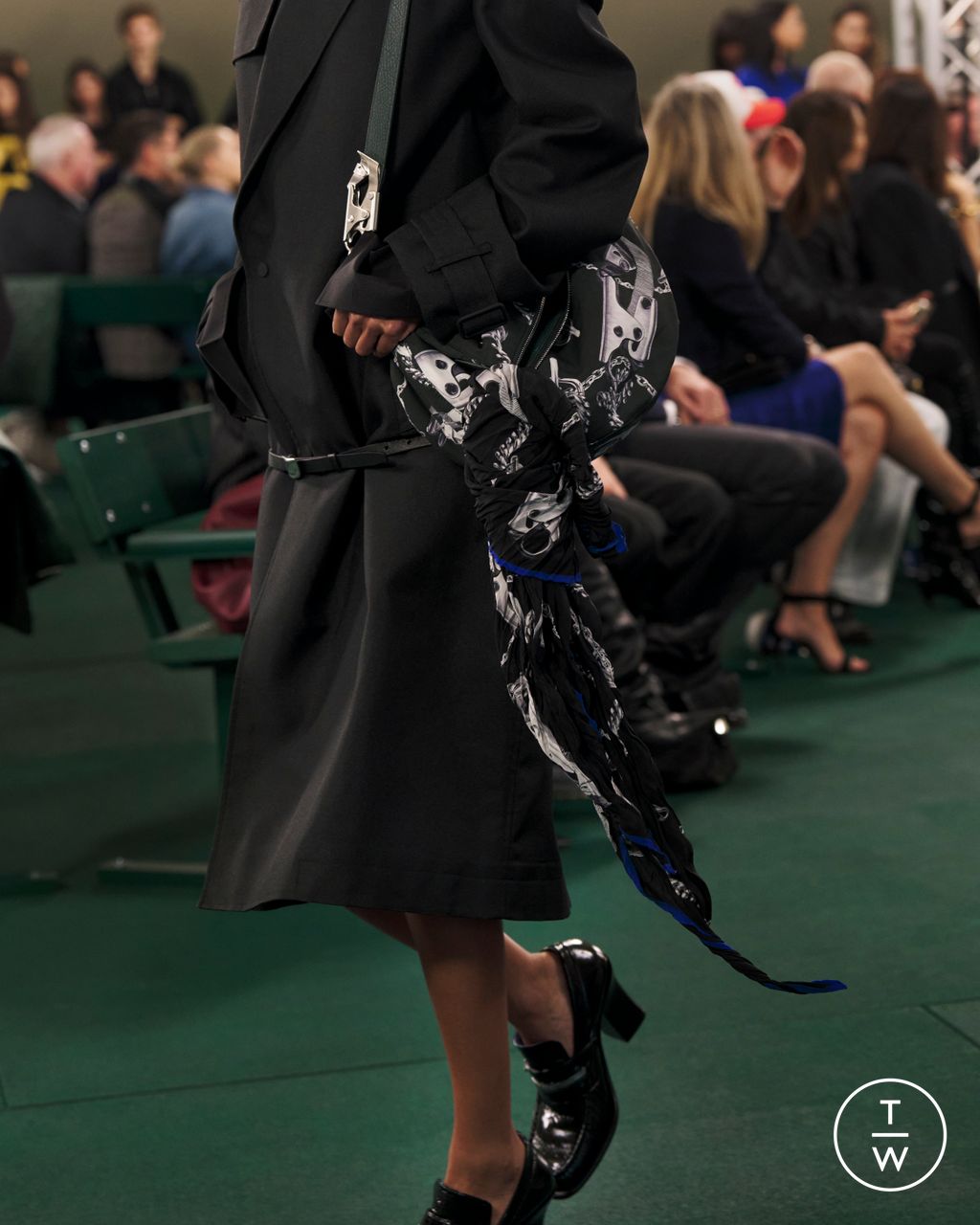 Fashion Week London Spring/Summer 2024 look 1 from the Burberry collection womenswear accessories