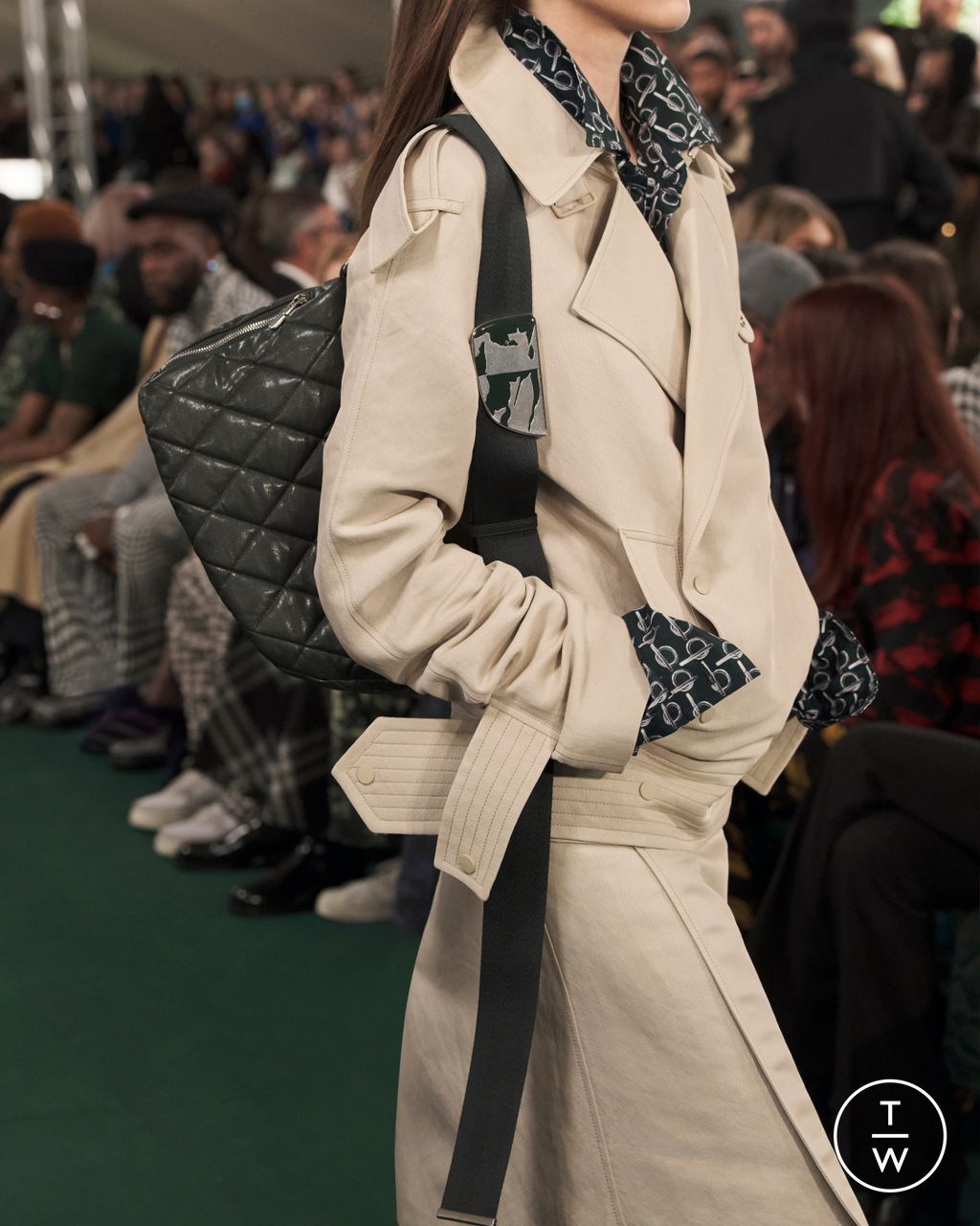 Fashion Week London Spring/Summer 2024 look 2 from the Burberry collection womenswear accessories