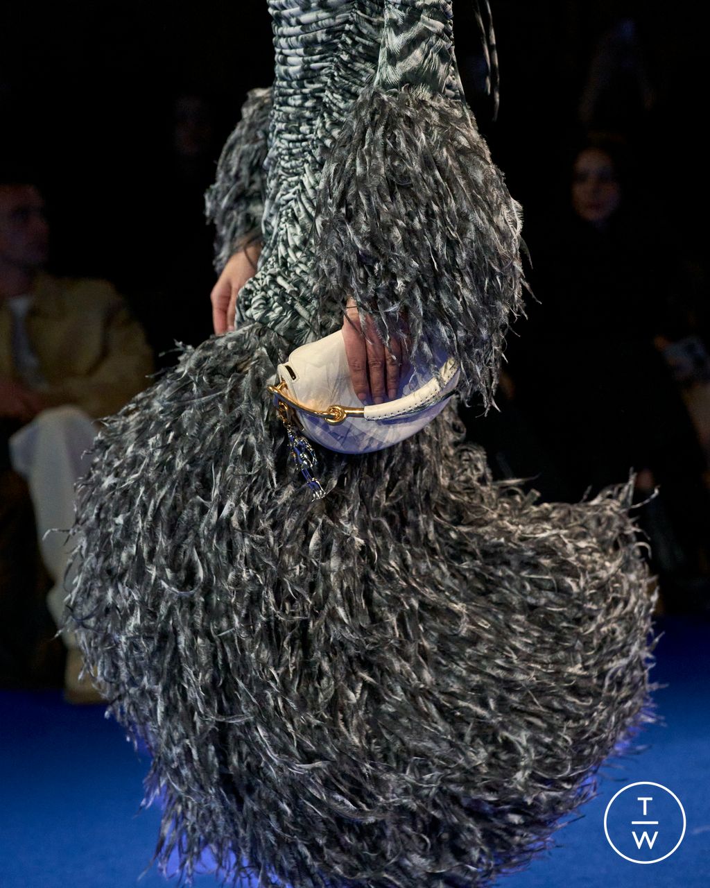Fashion Week London Fall/Winter 2025 look 22 from the Burberry collection womenswear accessories