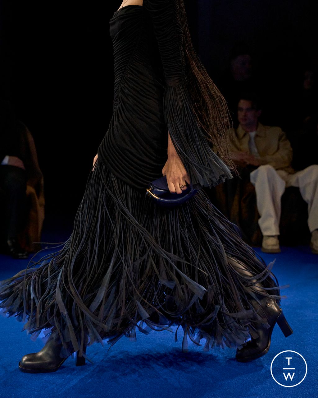 Fashion Week London Fall/Winter 2025 look 24 from the Burberry collection womenswear accessories