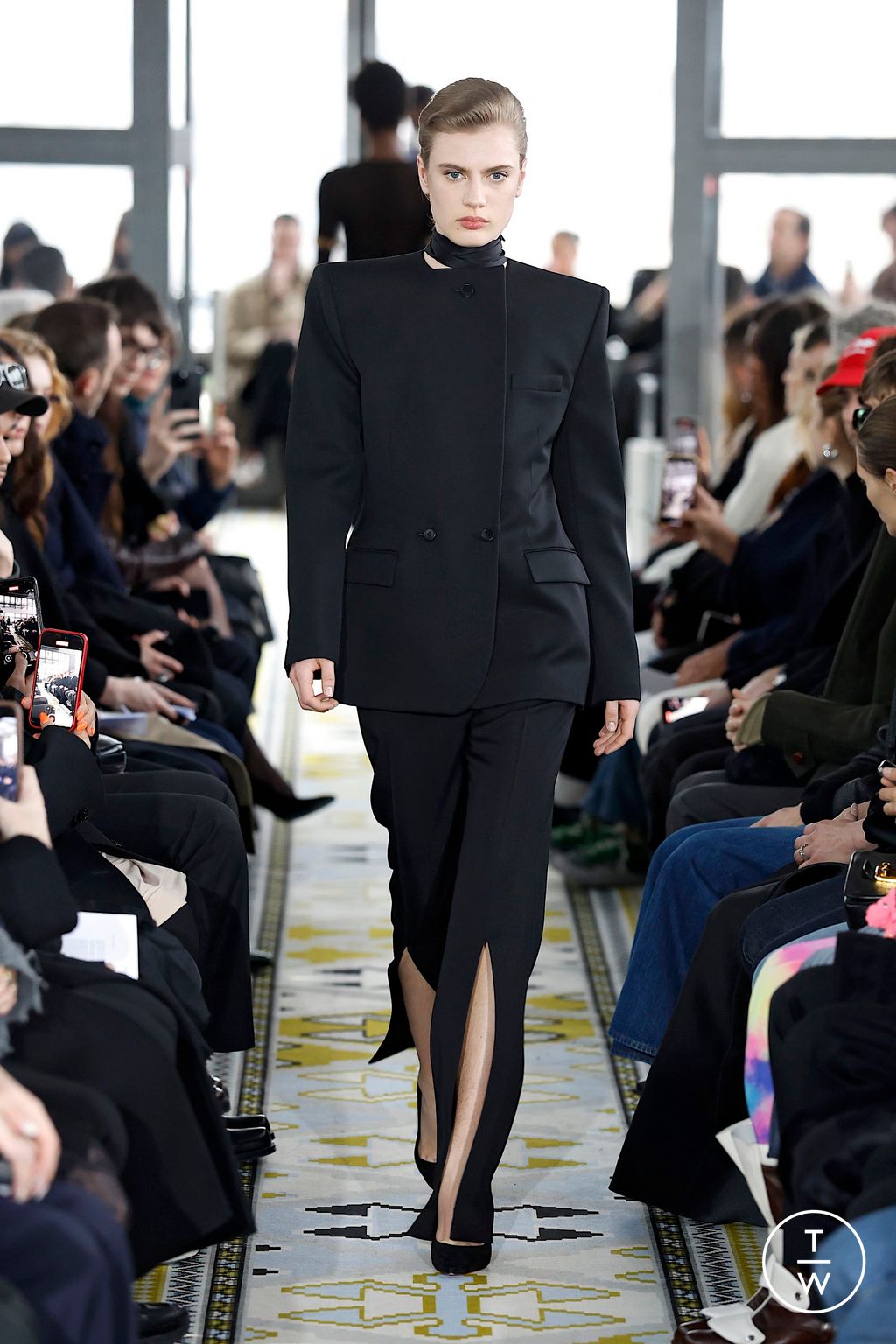 Fashion Week Paris Fall/Winter 2025 look 9 from the Burc Akyol collection womenswear