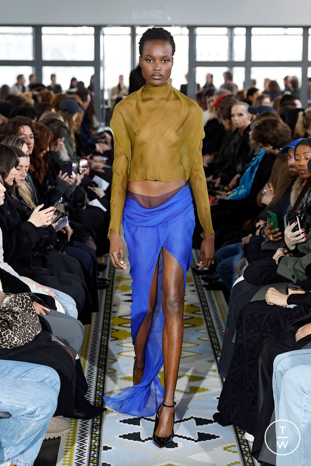 Fashion Week Paris Fall/Winter 2025 look 28 from the Burc Akyol collection womenswear