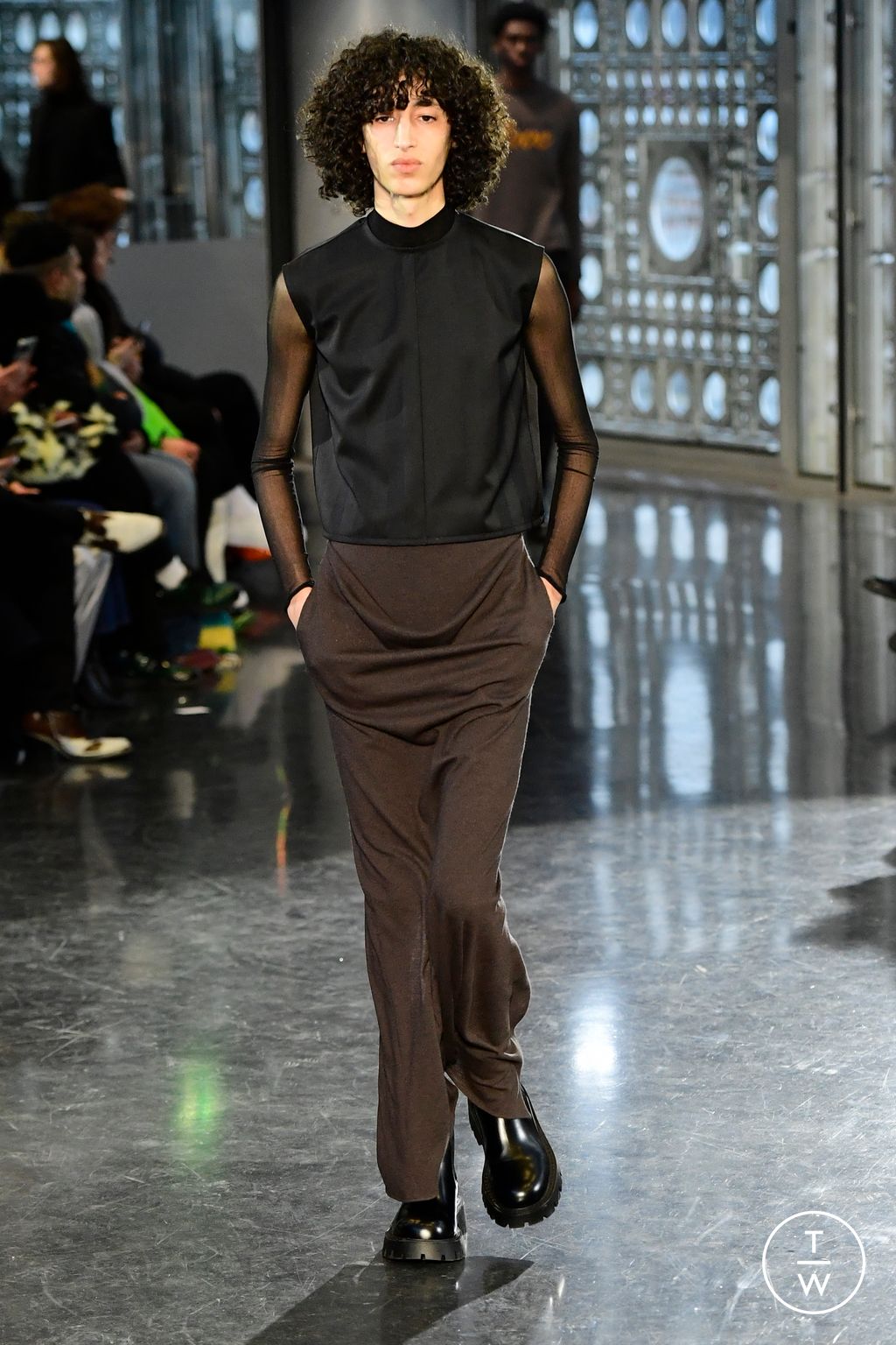 Fashion Week Paris Fall/Winter 2024 look 5 de la collection Burc Akyol menswear