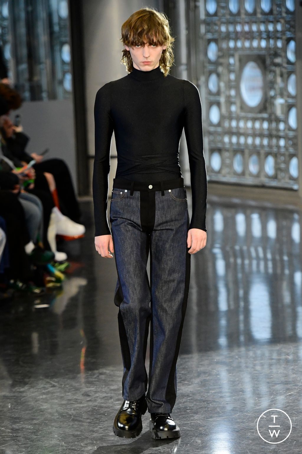 Fashion Week Paris Fall/Winter 2024 look 14 from the Burc Akyol collection 男装