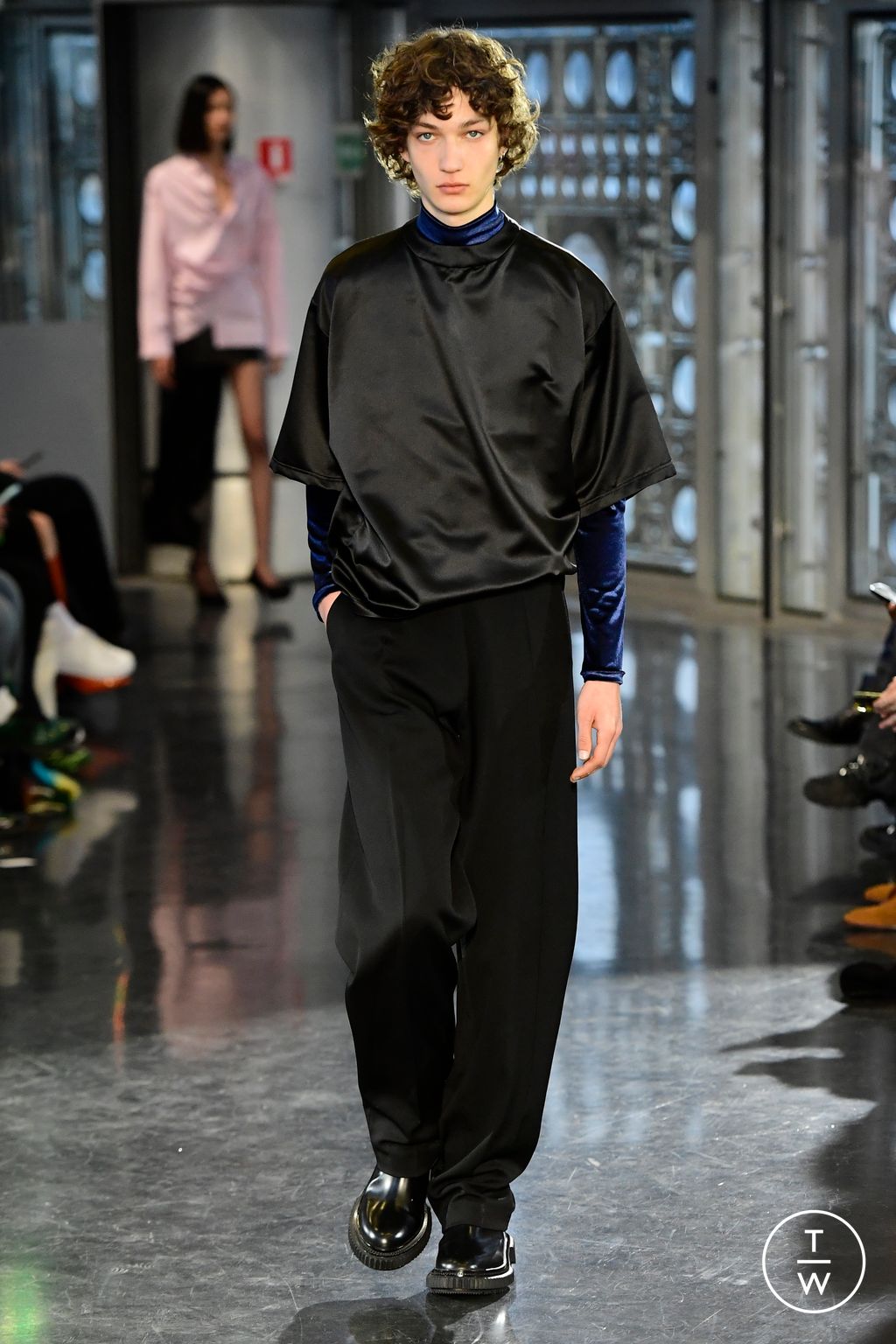 Fashion Week Paris Fall/Winter 2024 look 19 from the Burc Akyol collection 男装