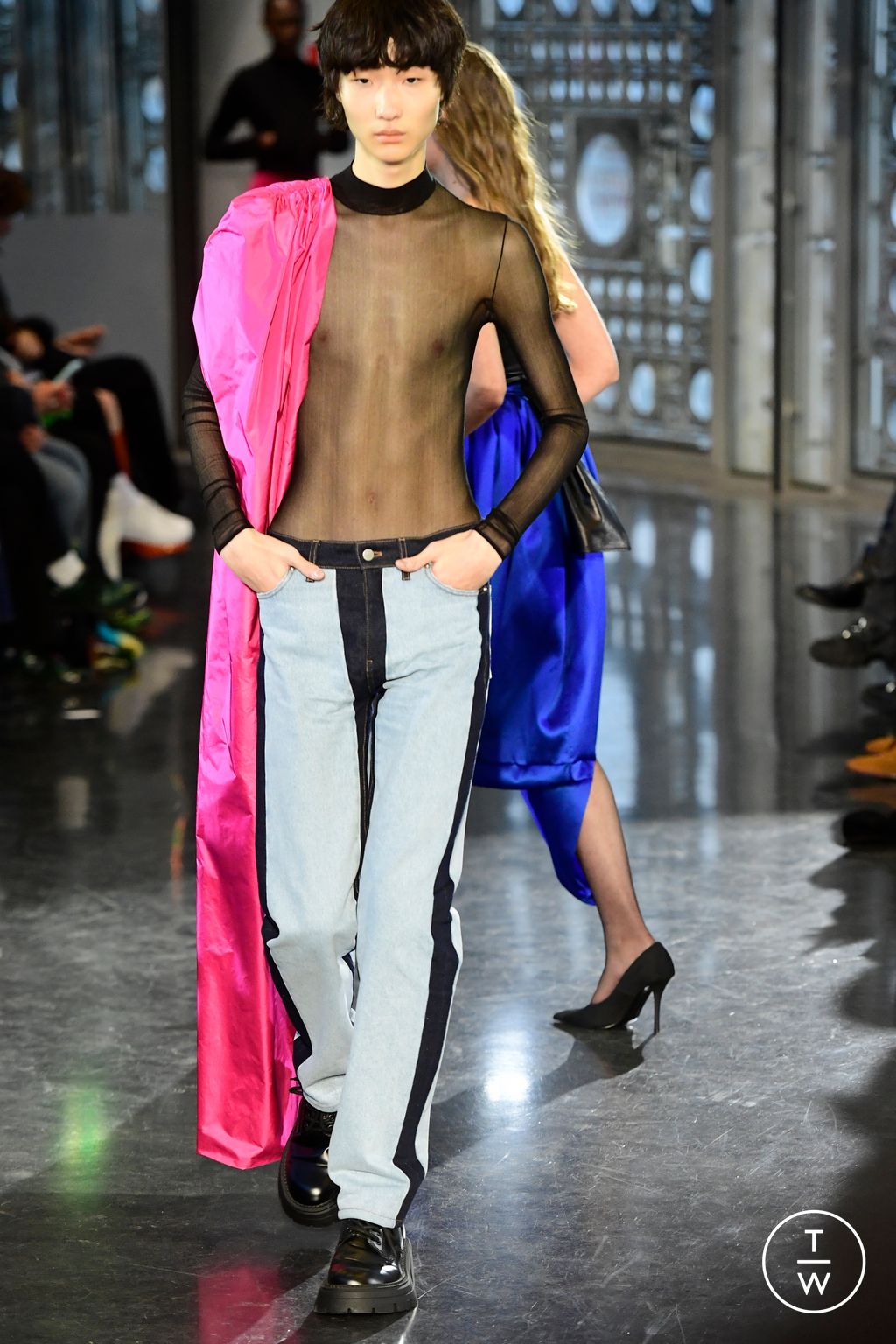 Fashion Week Paris Fall/Winter 2024 look 21 de la collection Burc Akyol menswear